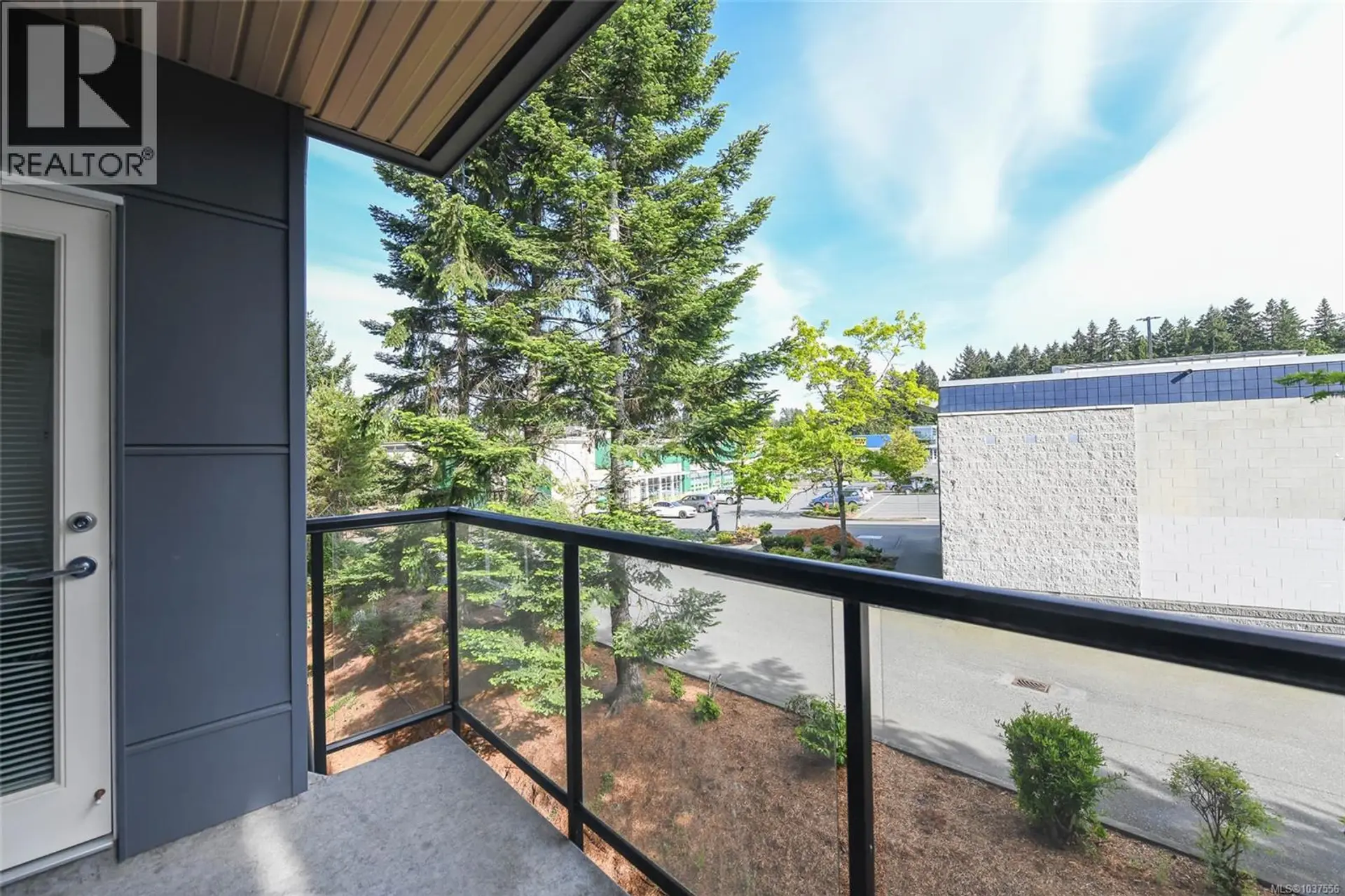#310 3070 Kilpatrick Ave - Image 15