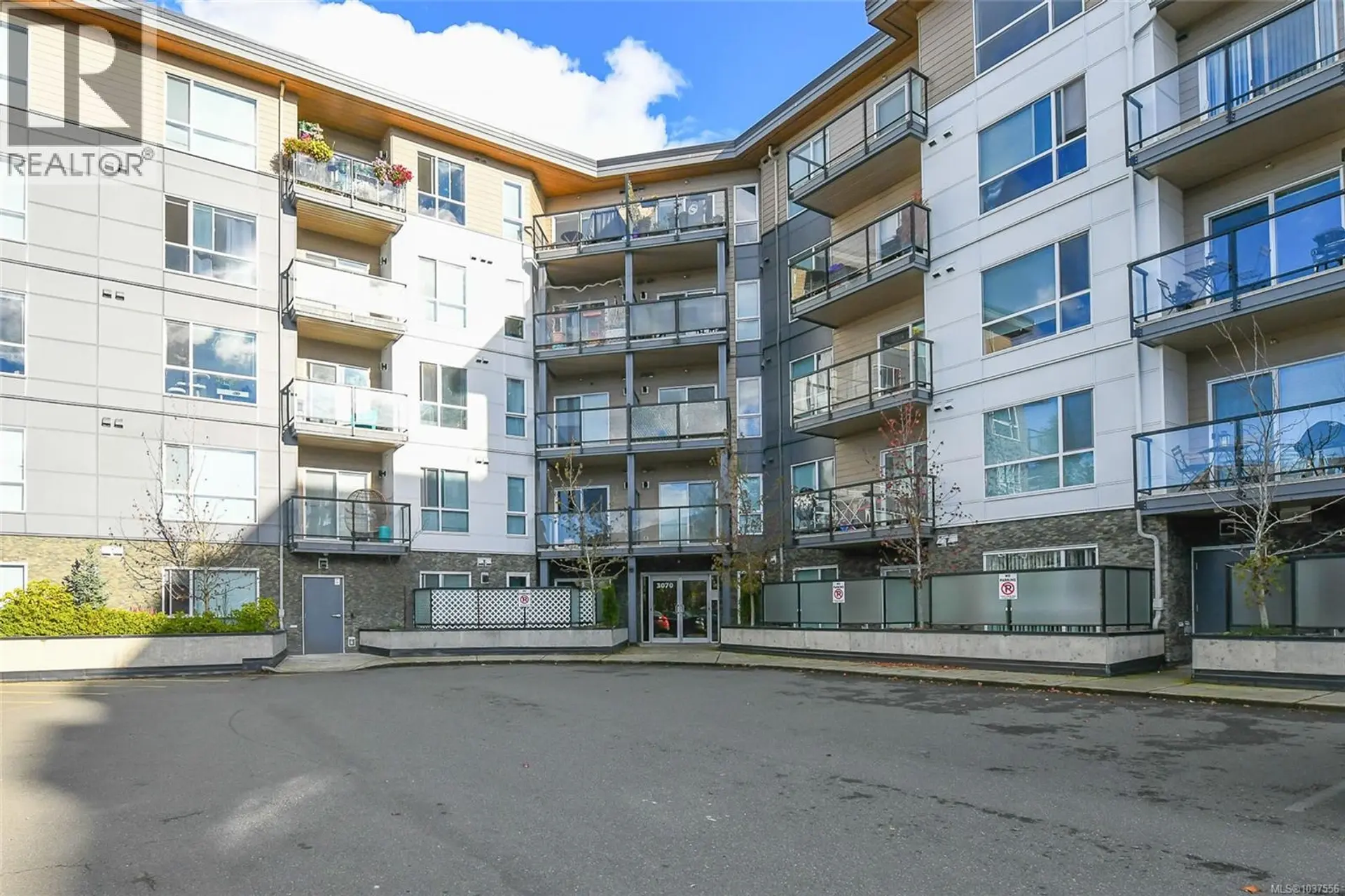 #310 3070 Kilpatrick Ave - Image 19