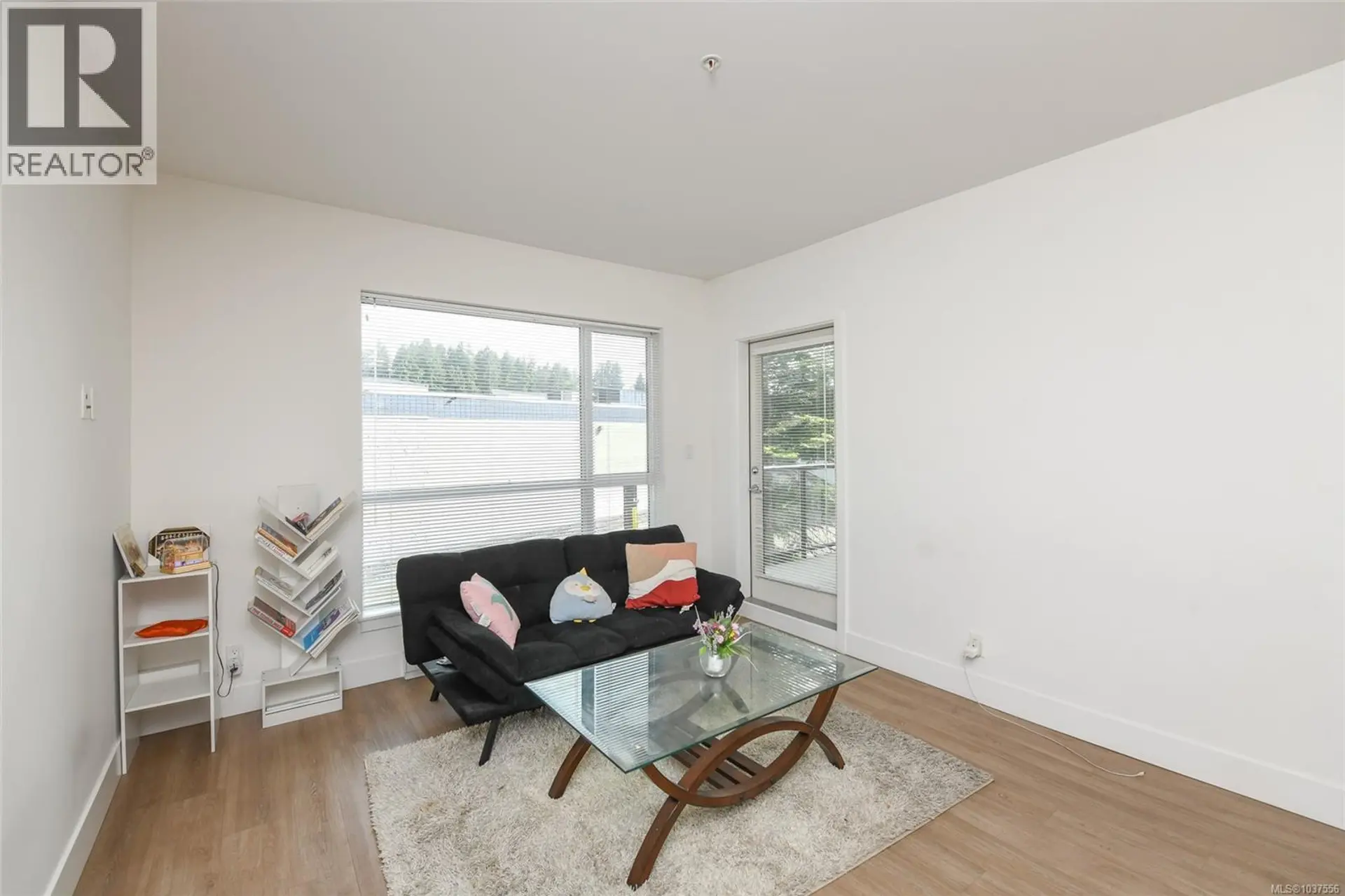 #310 3070 Kilpatrick Ave - Image 9