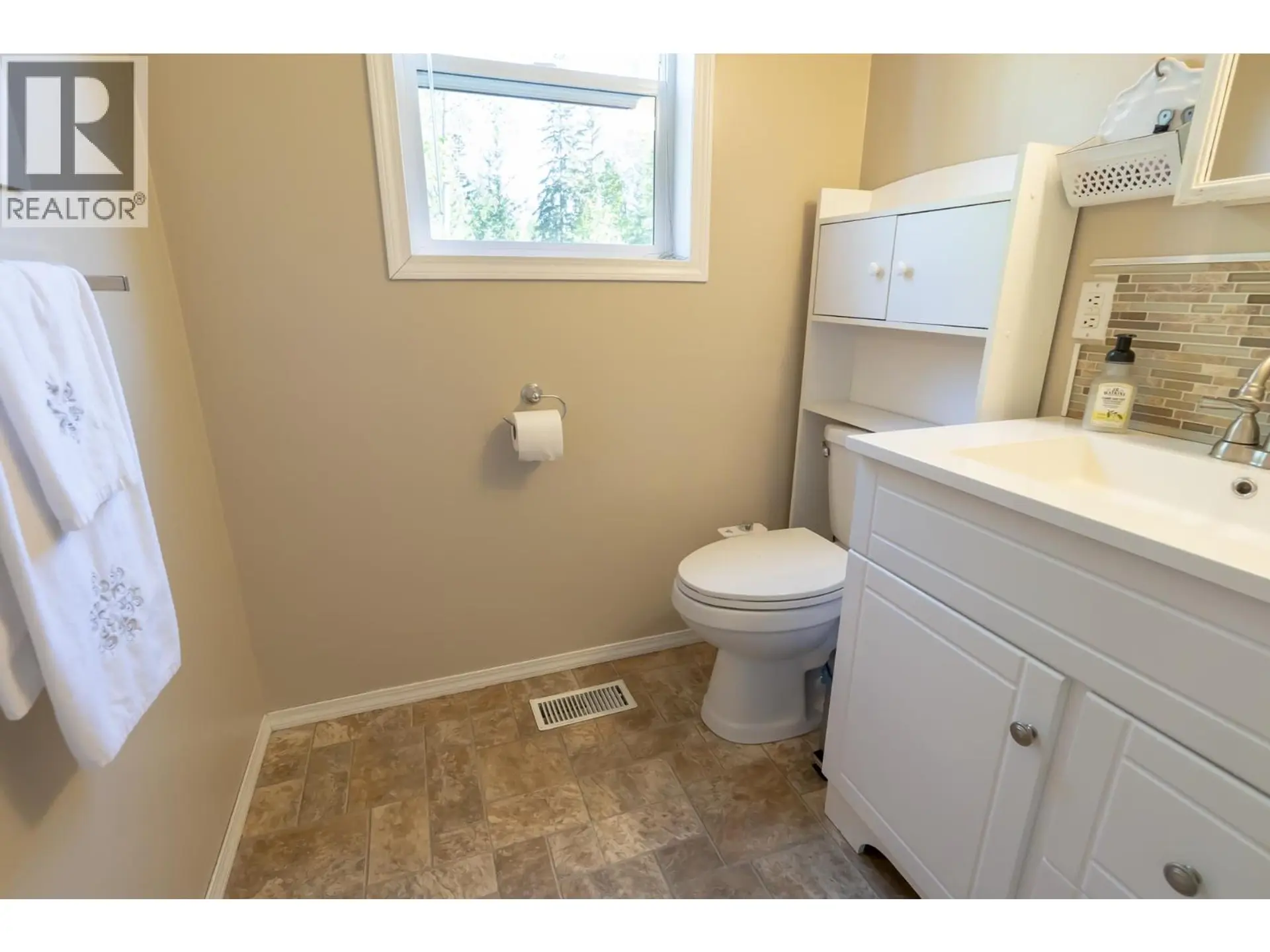 1275 ALDER AVENUE - Image 15