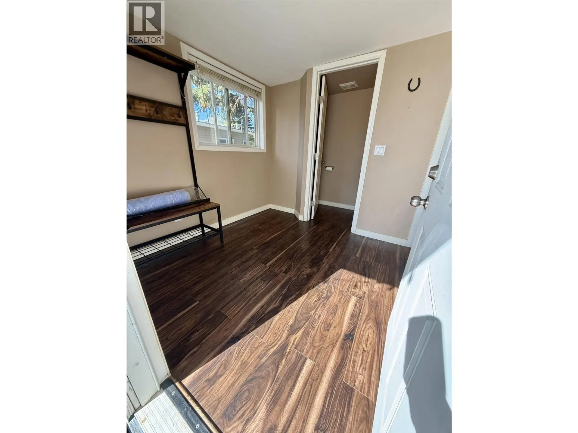 9124 75 STREET - Image 2