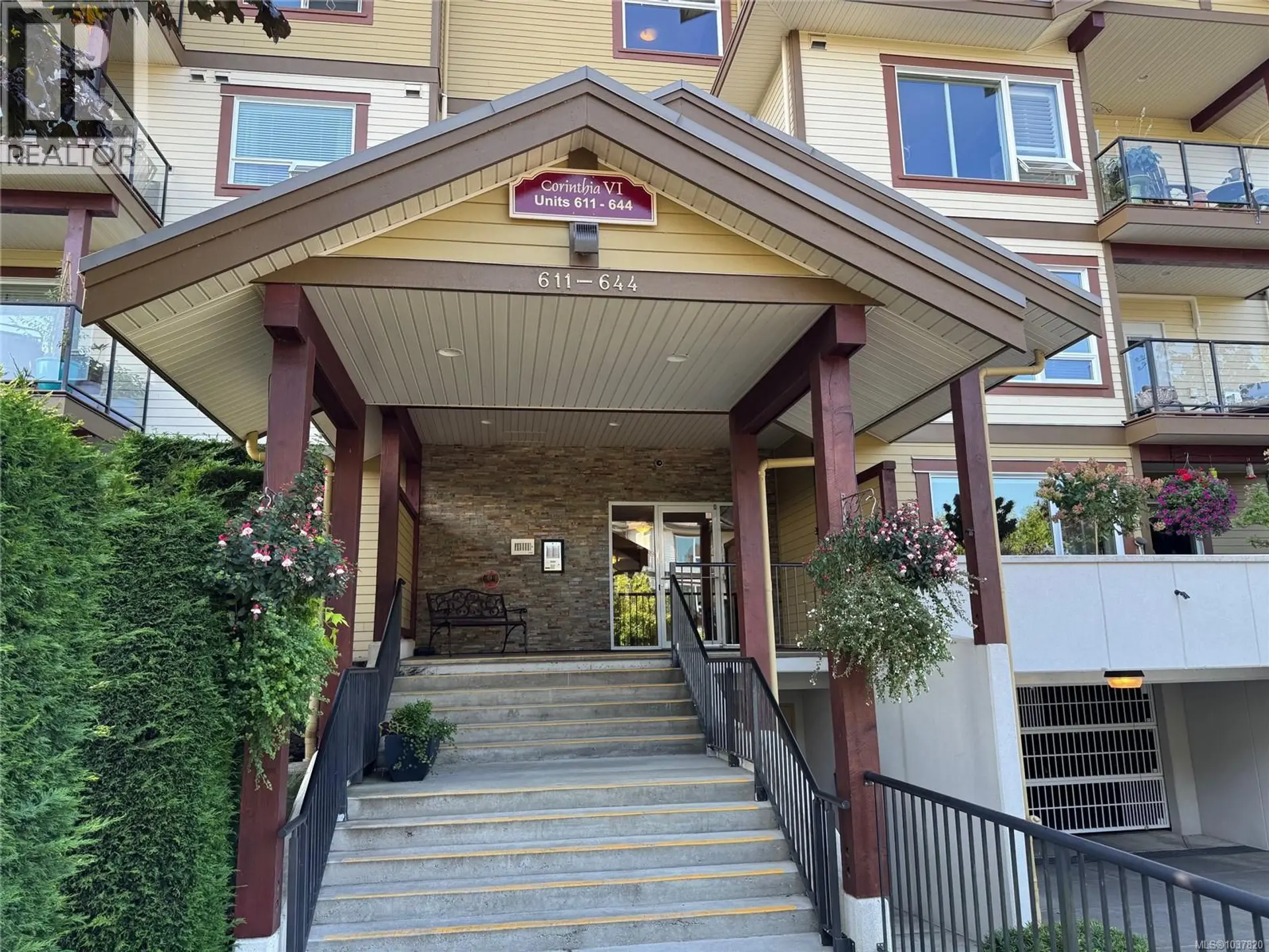 #636 3666 Royal Vista Way - Image 3