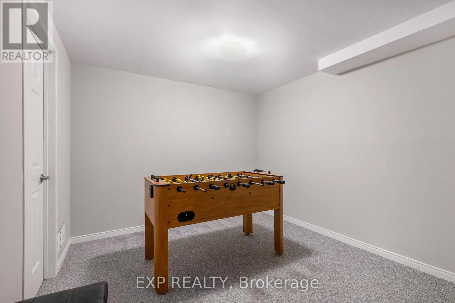 34 AVONMORE CRESCENT - Image 19