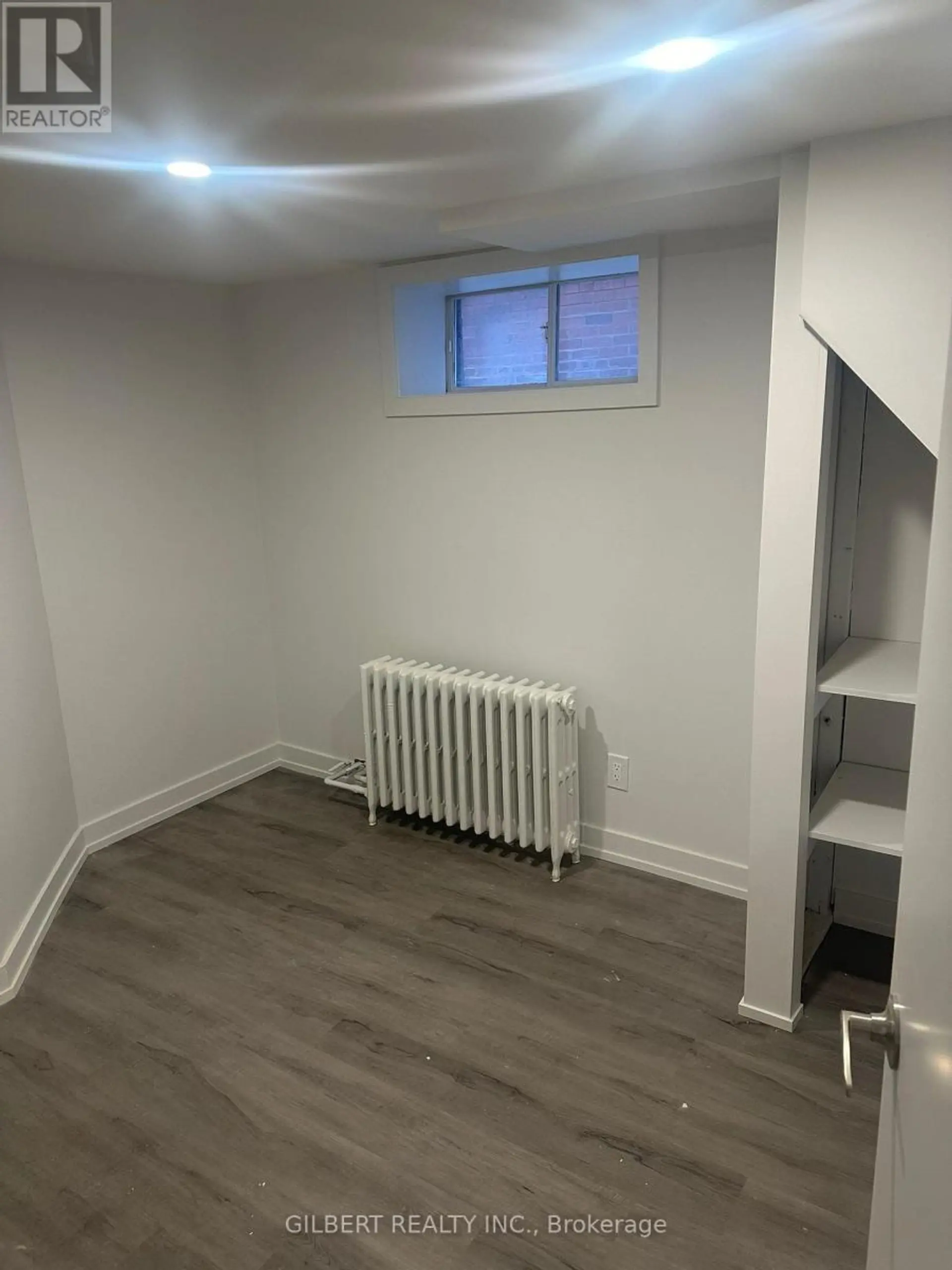 405 WESTMOUNT AVENUE - Image 11