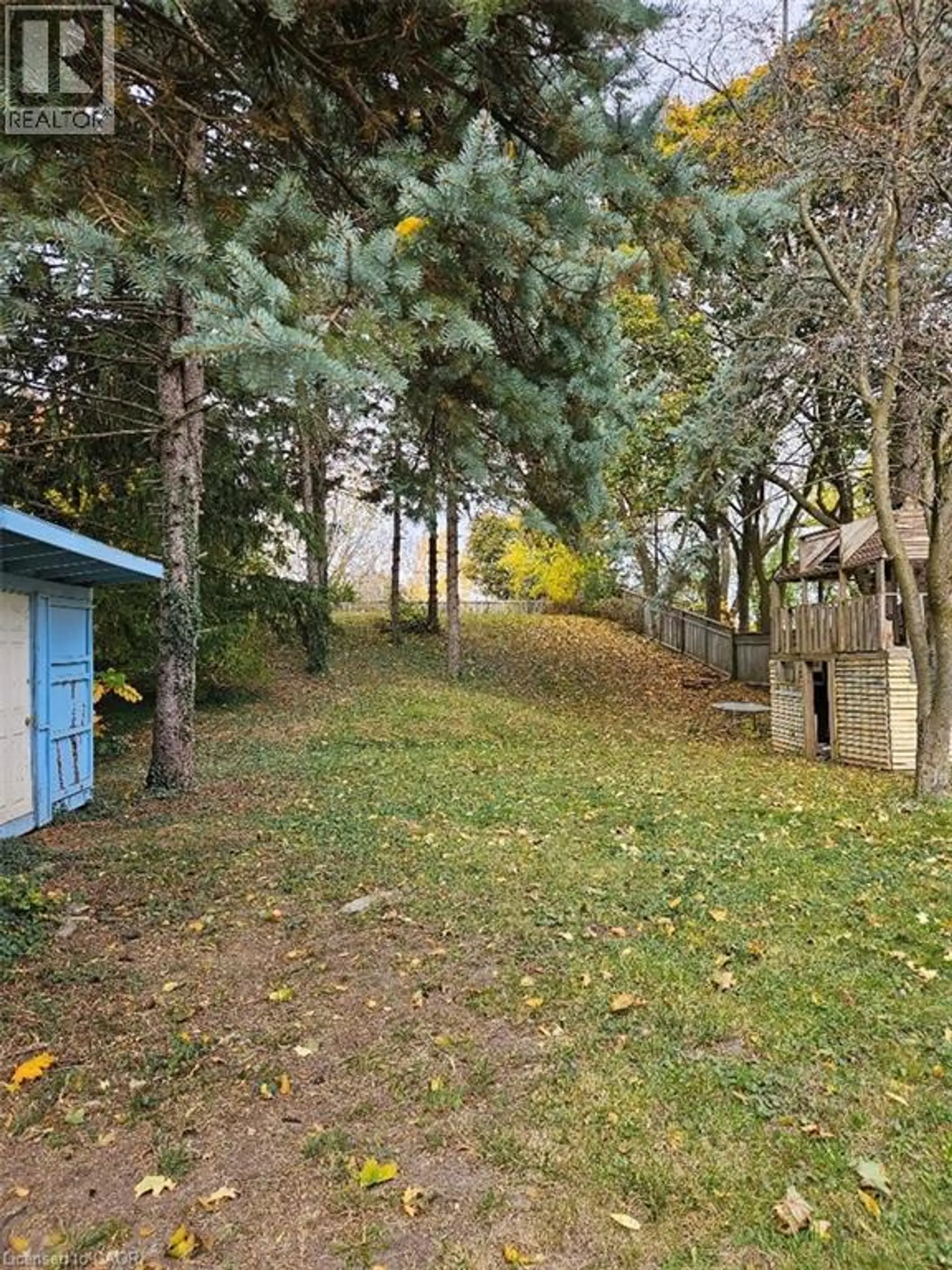 1154 QUEENS Boulevard - Image 4