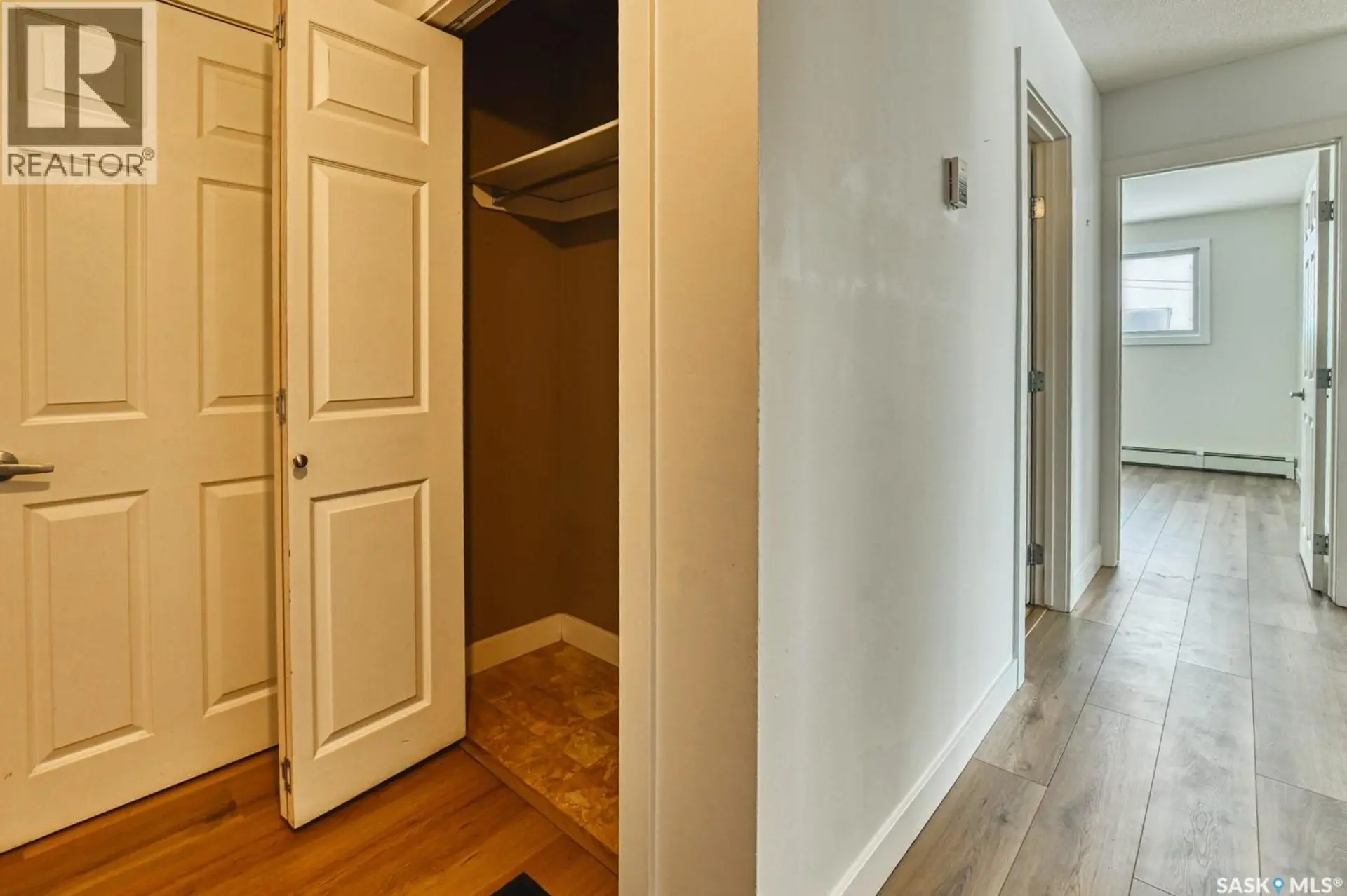 #11 2121 Rae STREET - Image 12