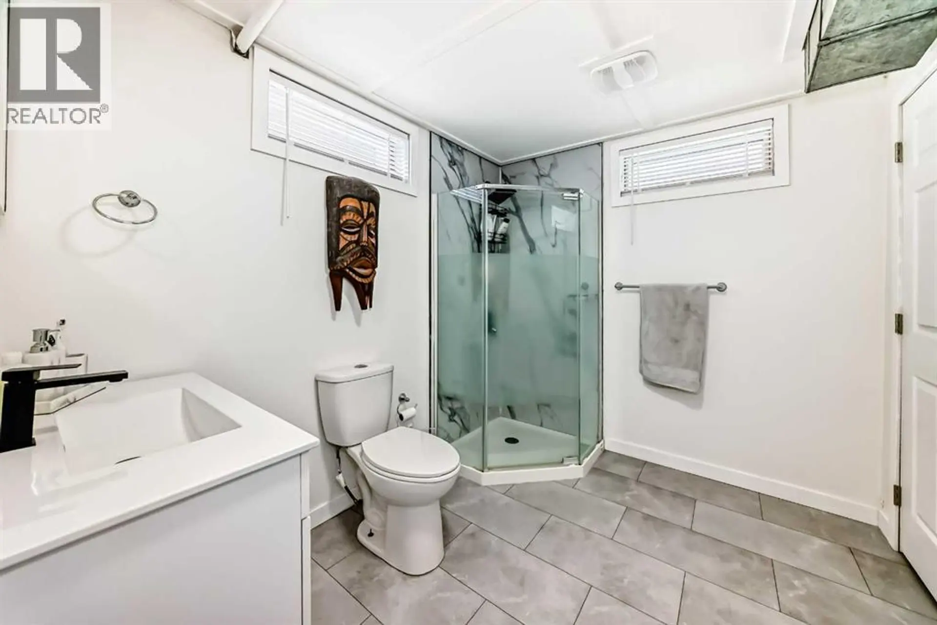 4117 45 Street - Image 14