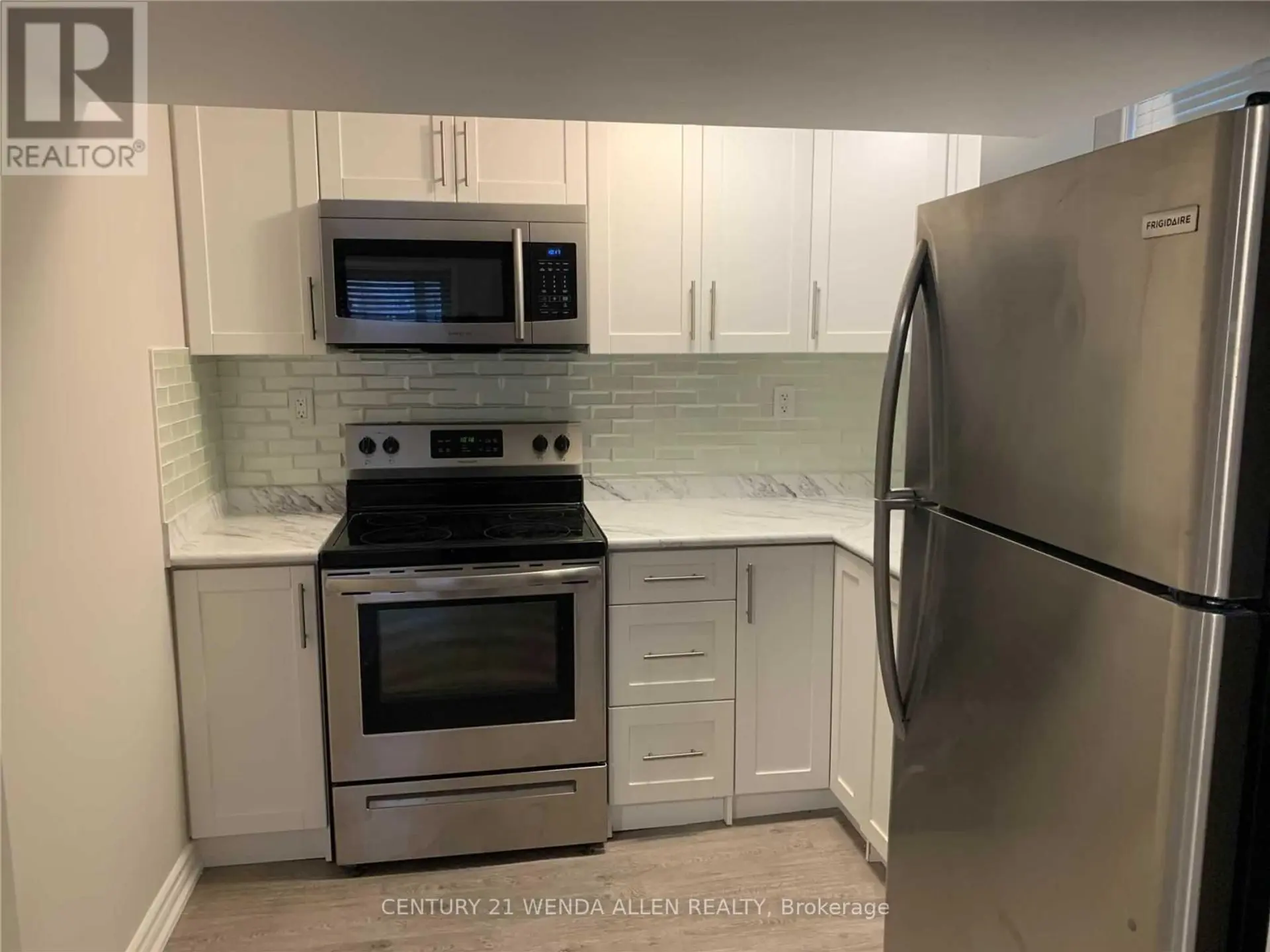 607 MARY STREET W - Image 15