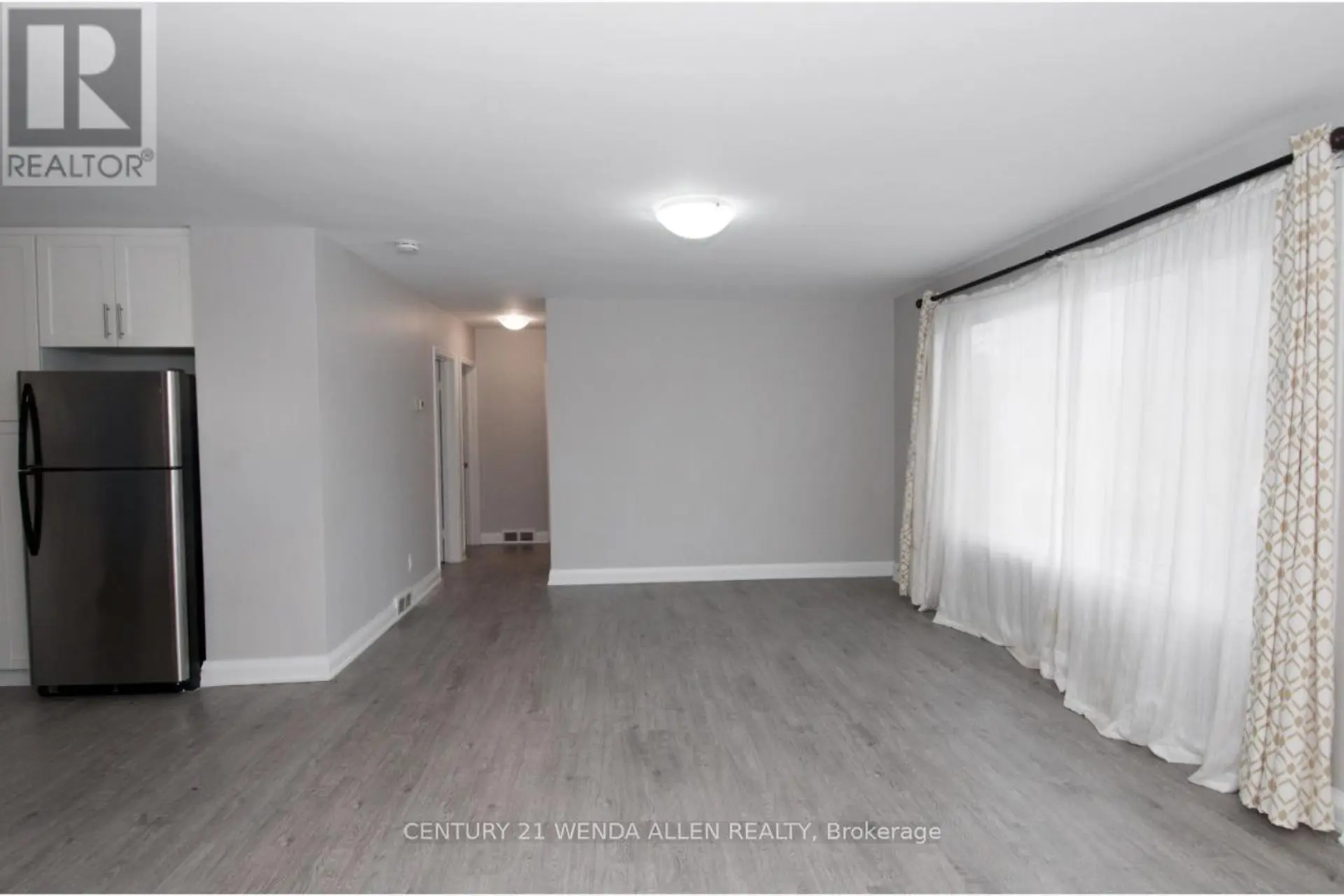 607 MARY STREET W - Image 7