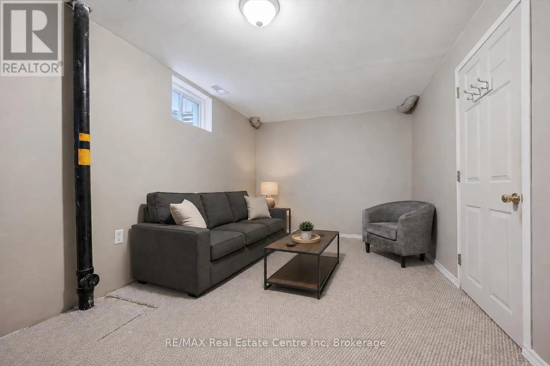 19 RYDE ROAD - Image 16