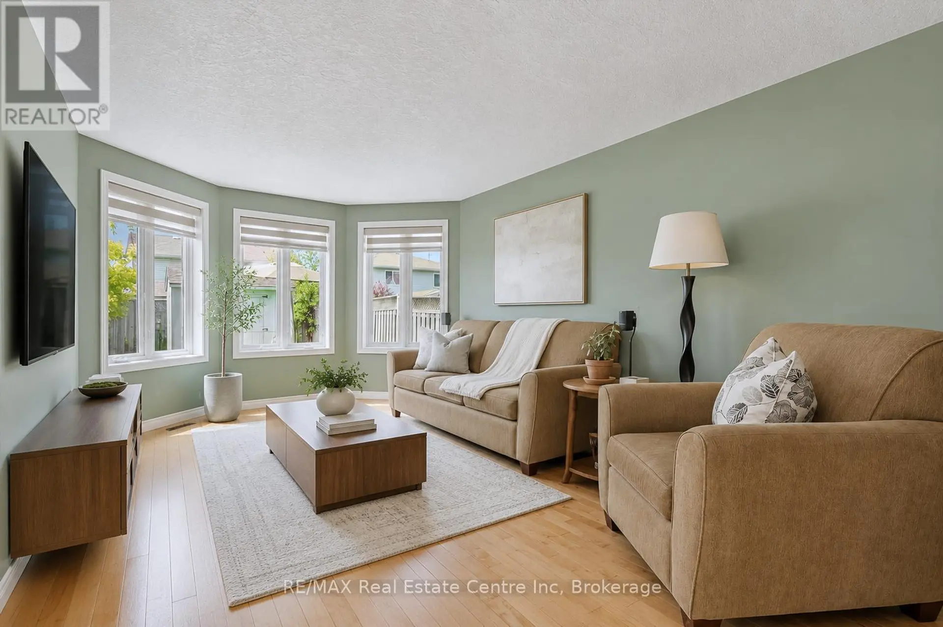 19 RYDE ROAD - Image 4