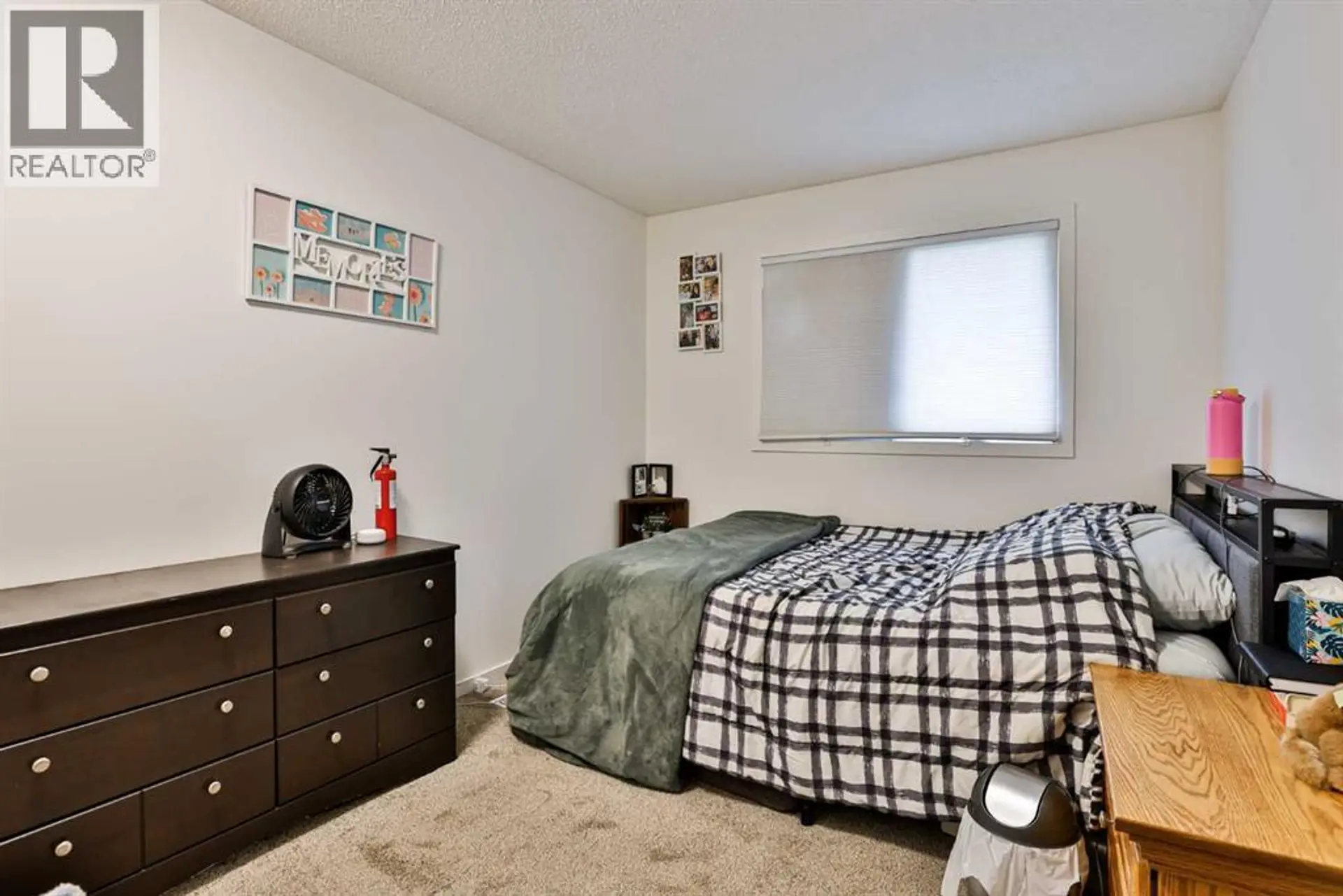 65 Princeton Crescent W - Image 11