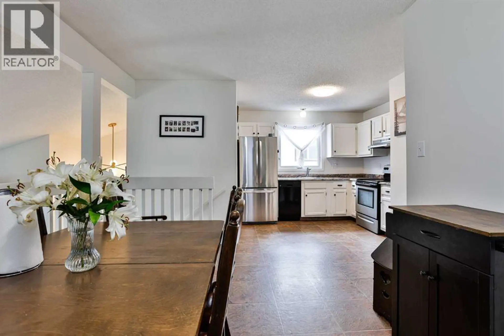 65 Princeton Crescent W - Image 7