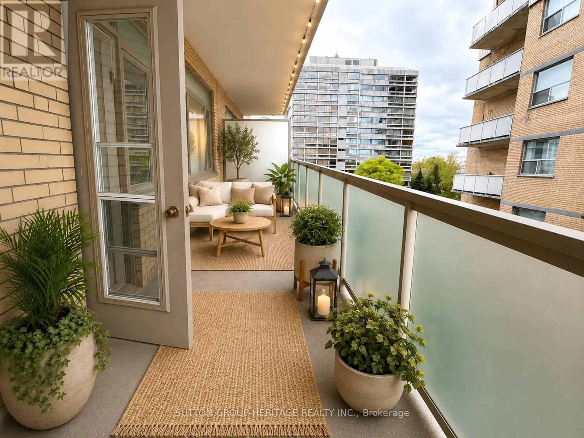 #704 581 AVENUE ROAD - Image 15