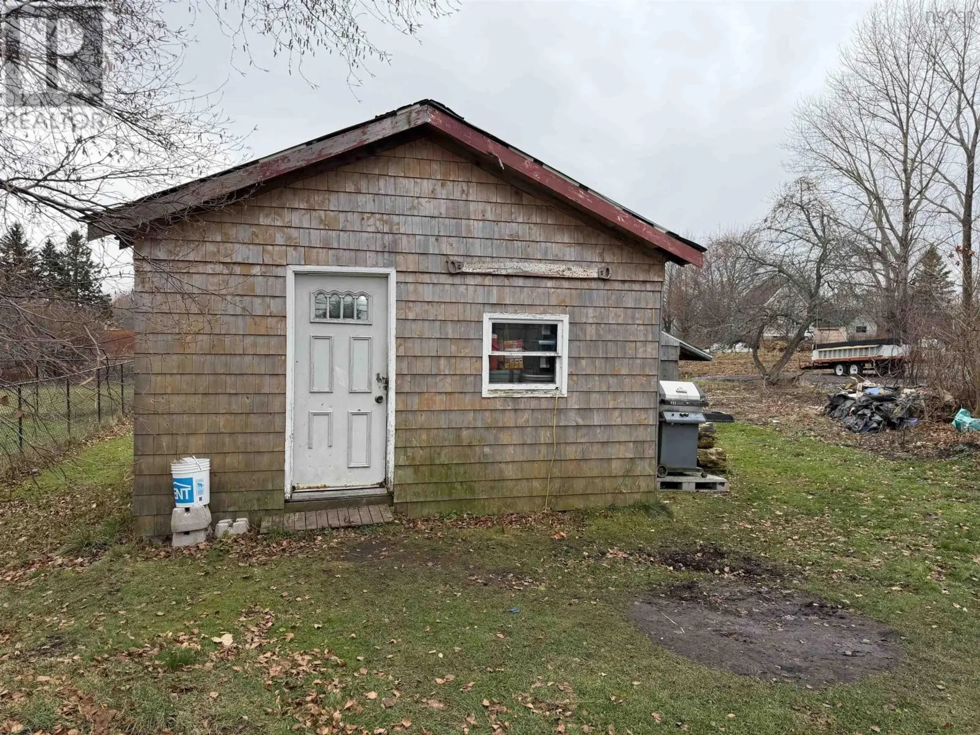 2149 Cowan Street - Image 15