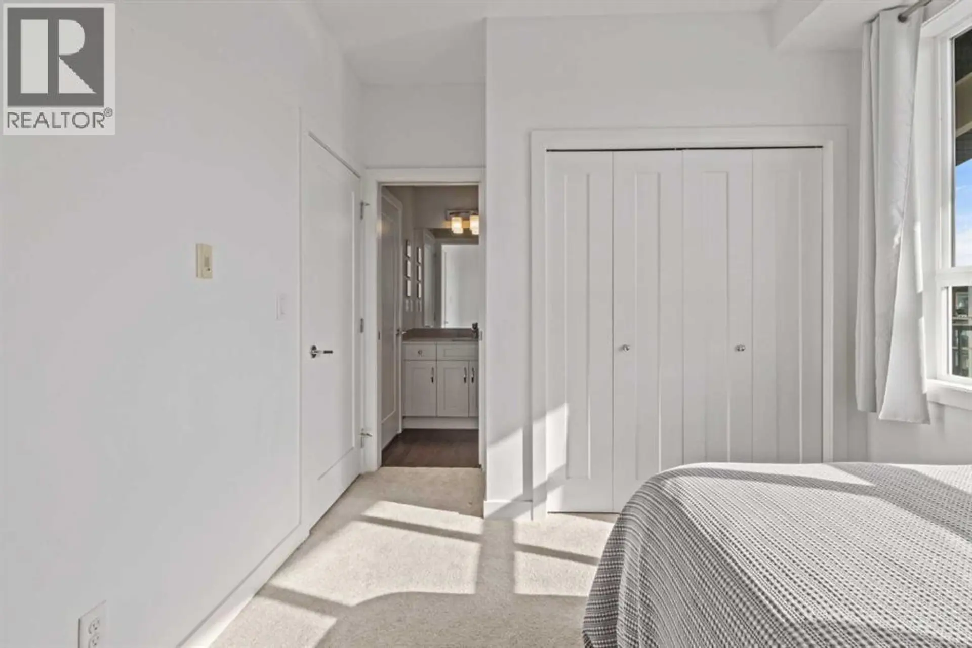 #404 10 Walgrove Walk SE - Image 13