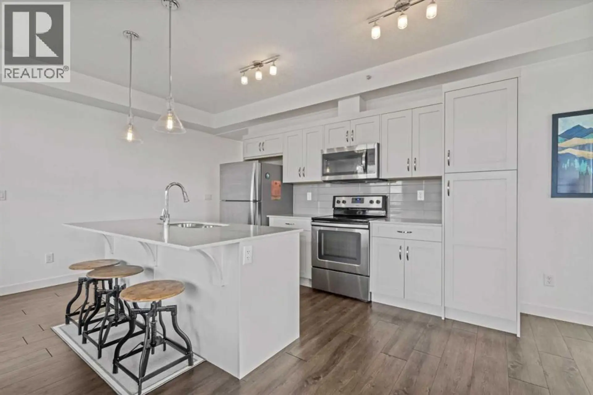 #404 10 Walgrove Walk SE - Image 3