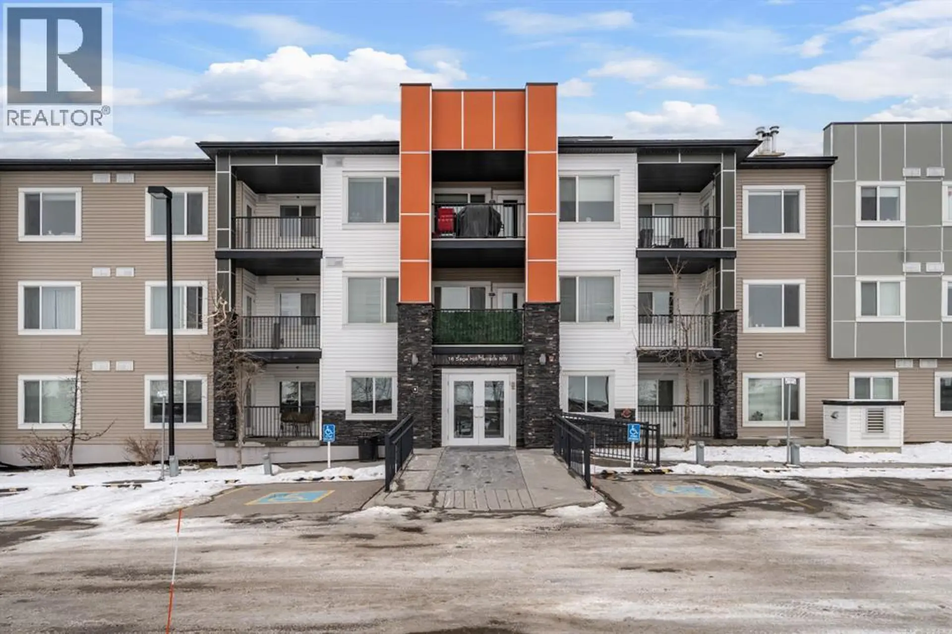 #121 16 Sage Hill Terrace NW - Image 3