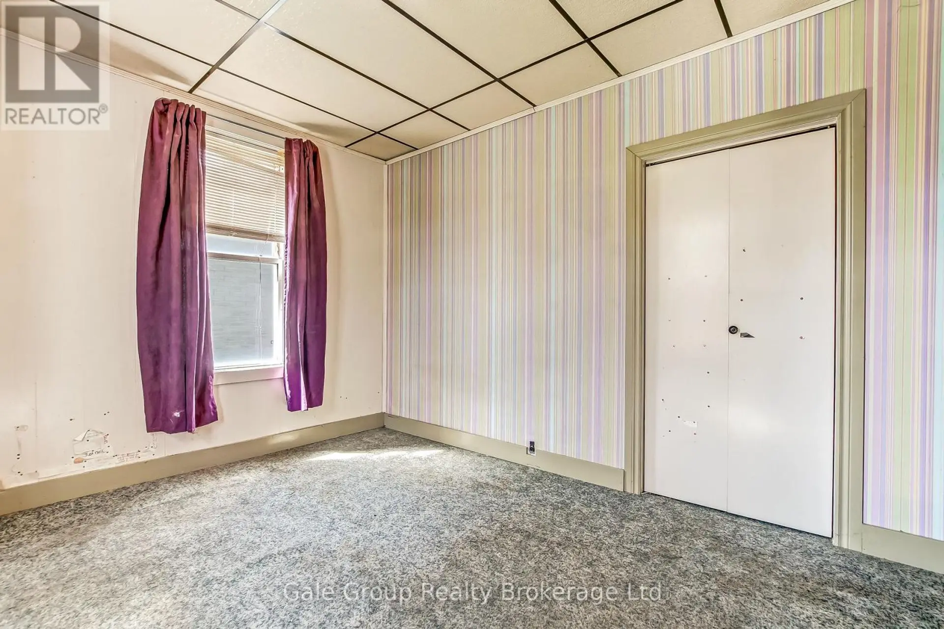 42 MAUD STREET - Image 18