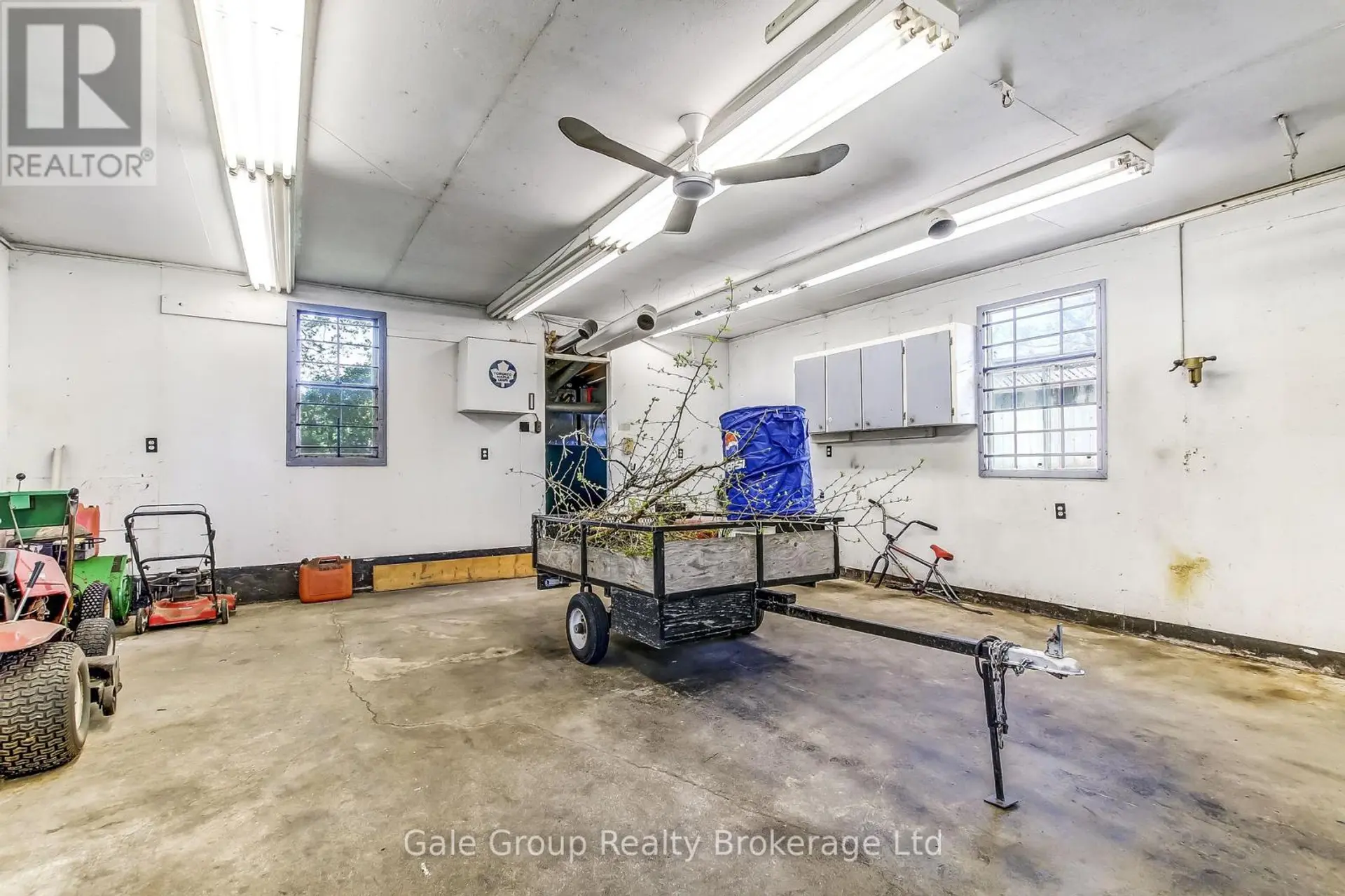 42 MAUD STREET - Image 5