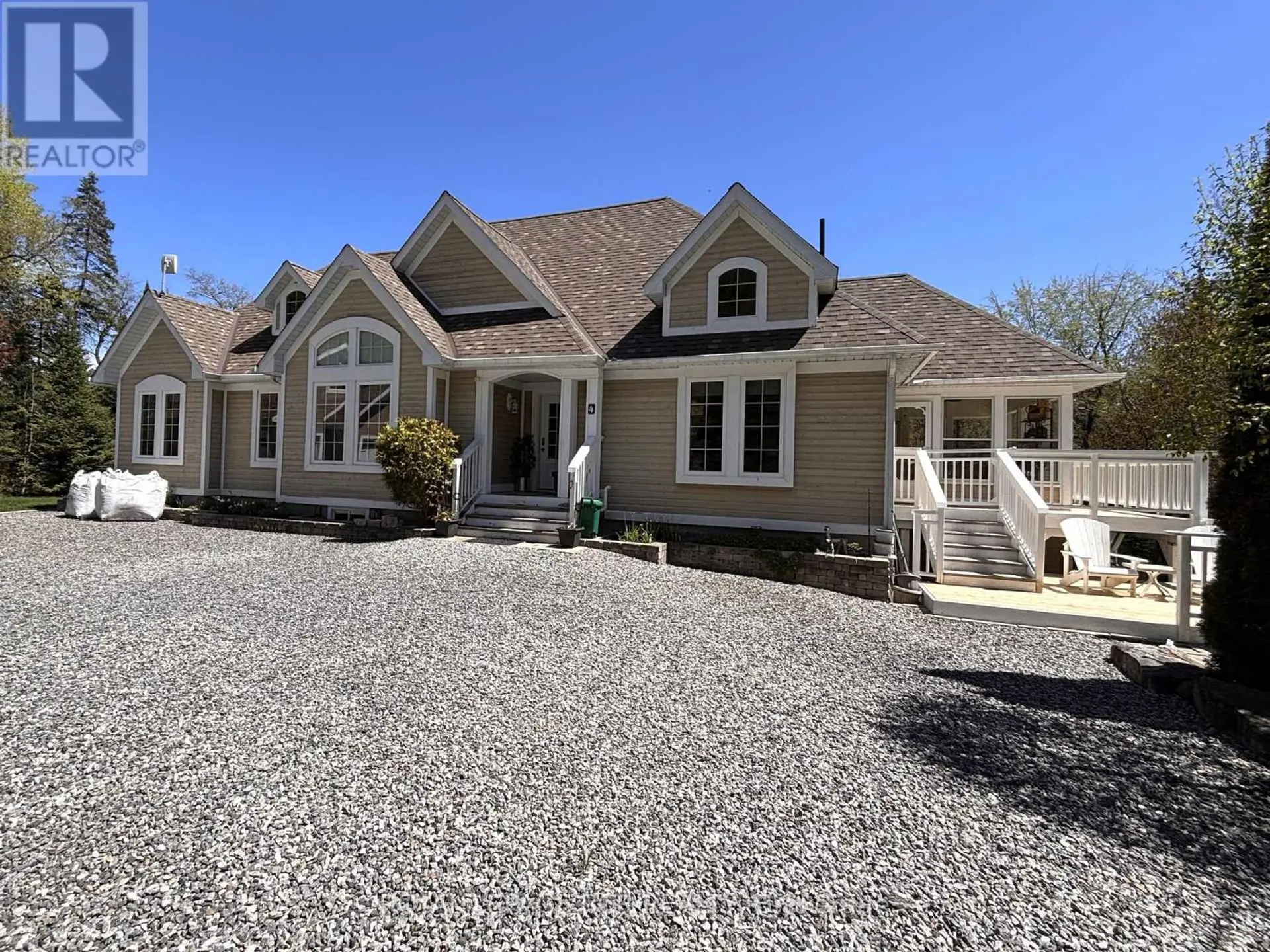 4 MCGREGOR WAY - Image 14