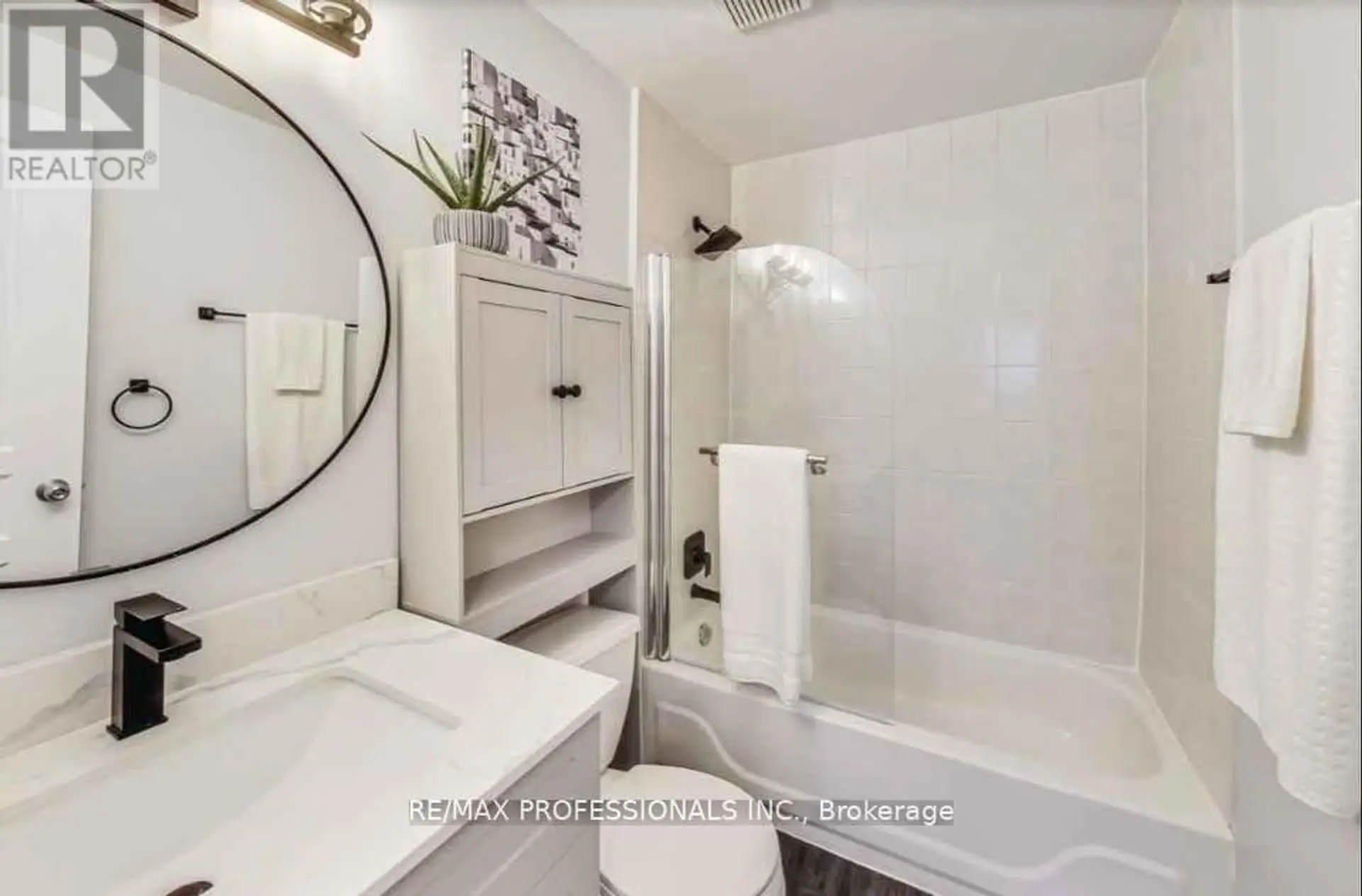 #105 412 JARVIS STREET - Image 17