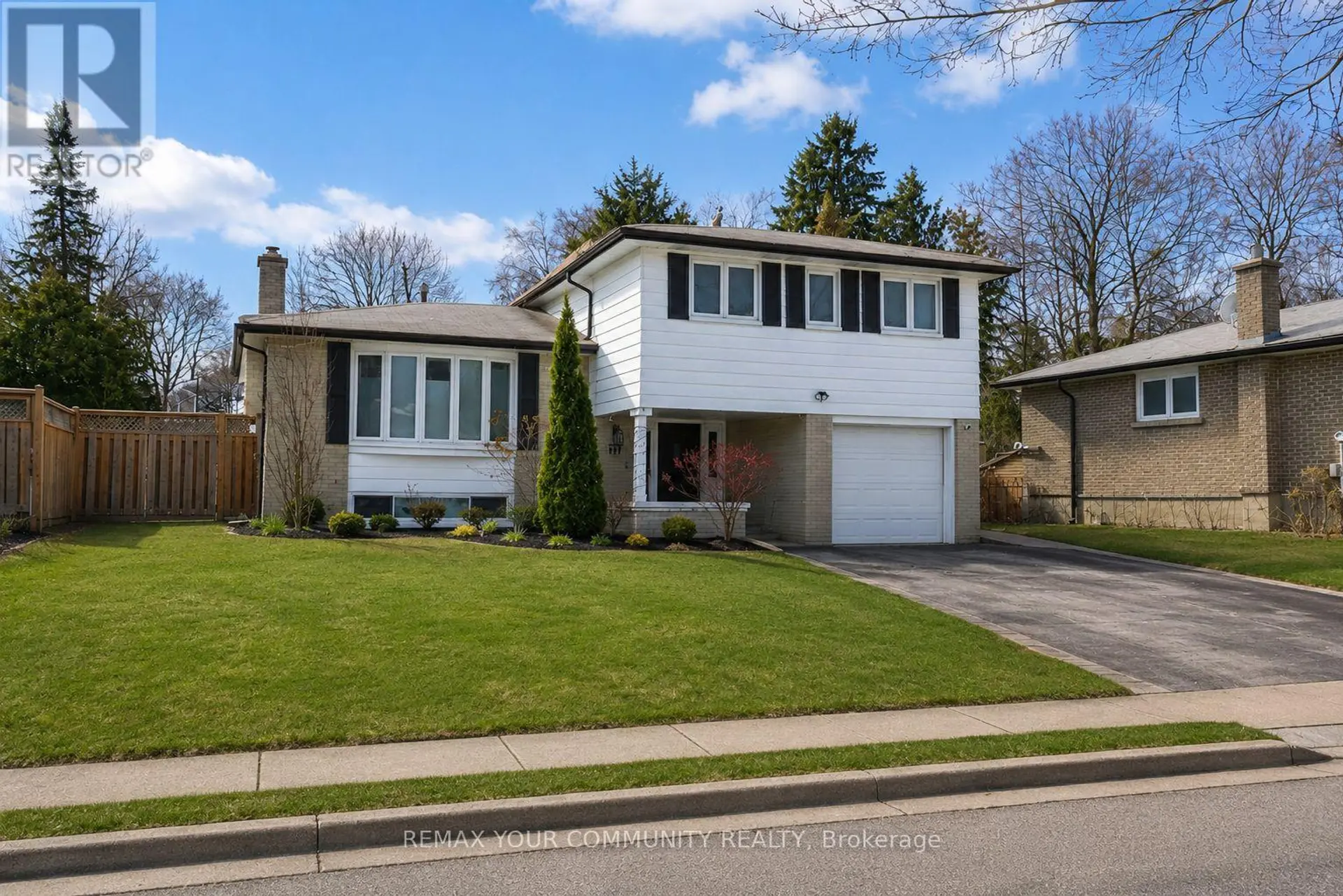 107 ORCHARD HEIGHTS - Image 1