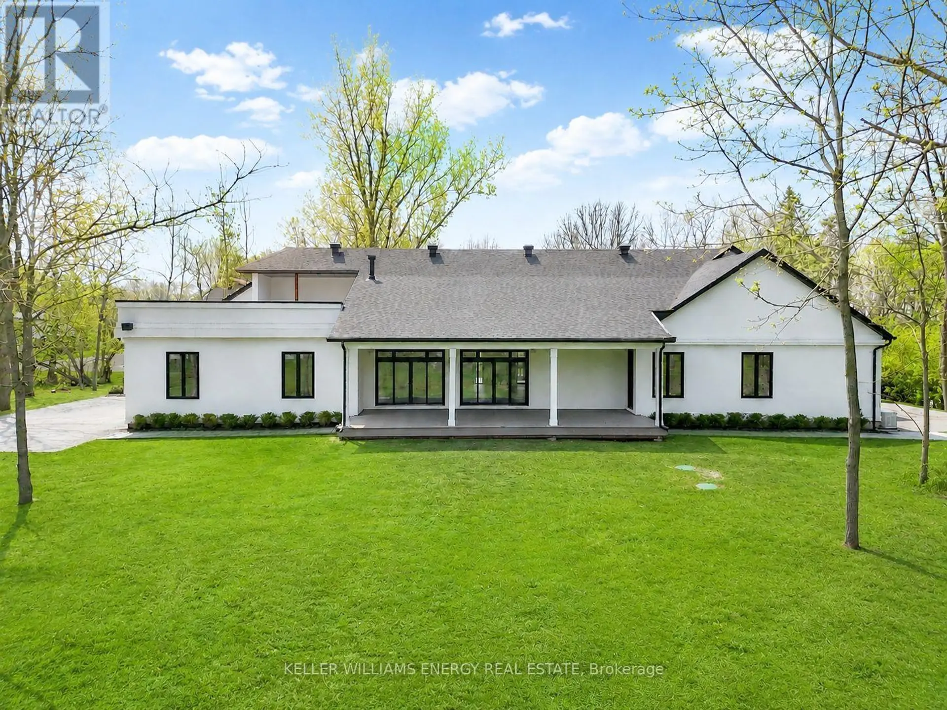 16 METCALF STREET - Image 3
