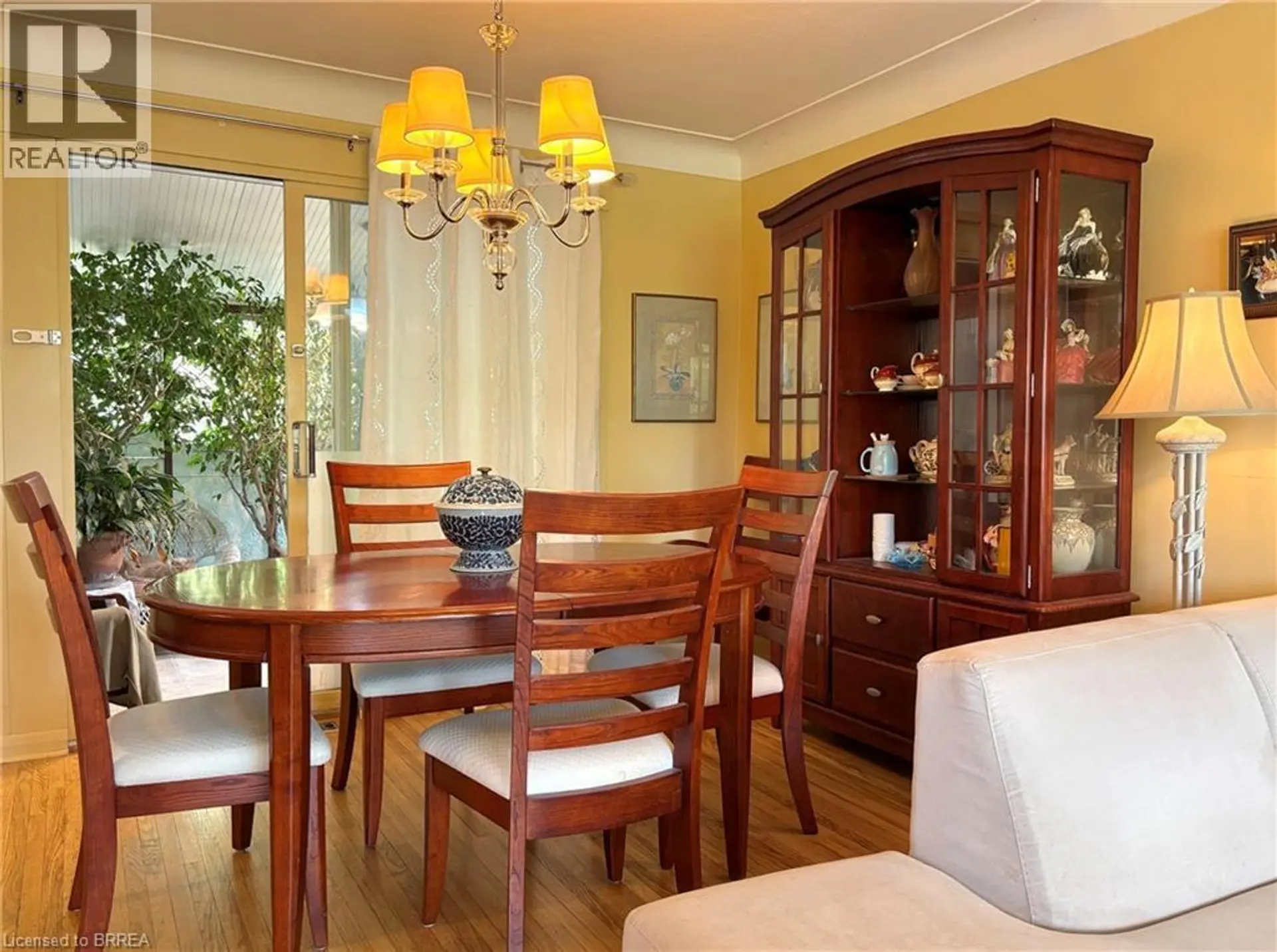 38 SLATER Street - Image 3
