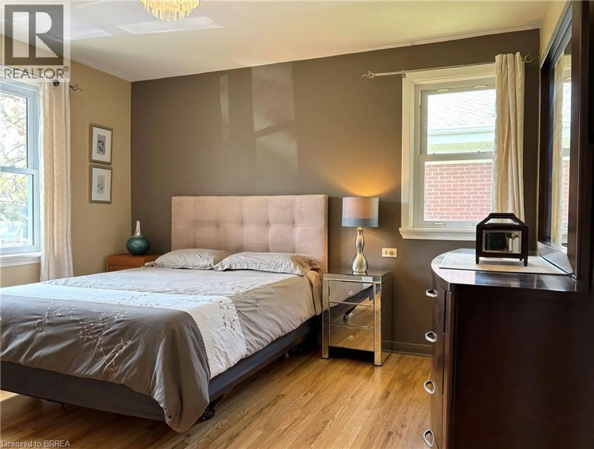 38 SLATER Street - Image 16