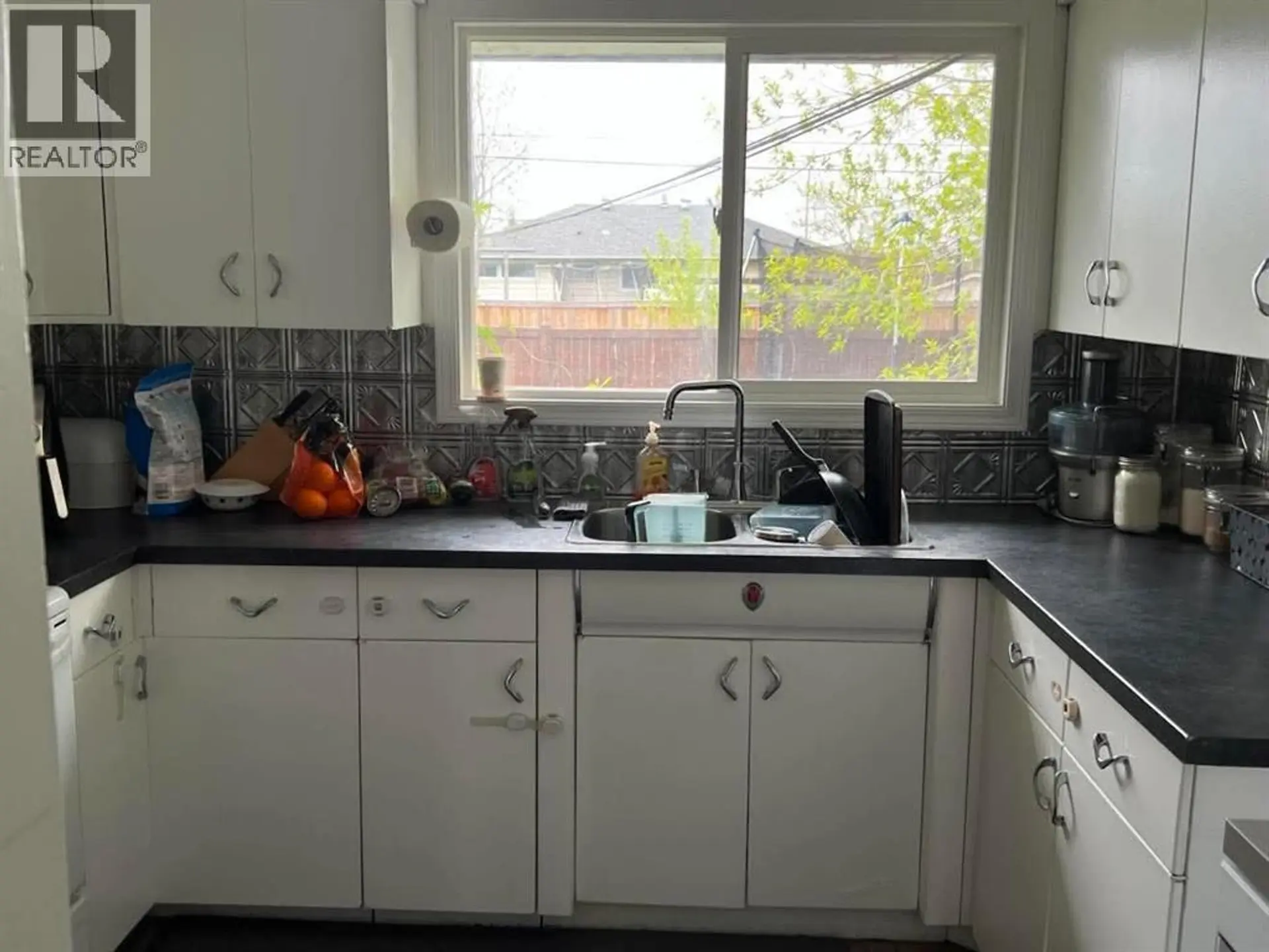 10241 111 Avenue - Image 2