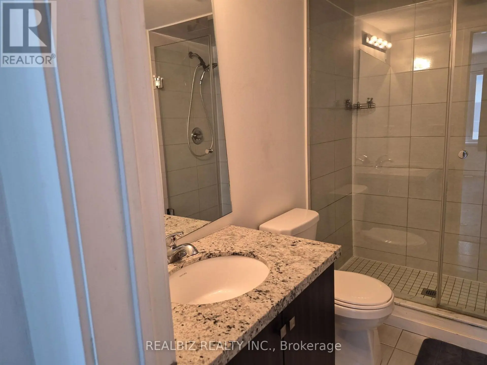 #99 500 ALEX GARDNER CIRCLE - Image 8
