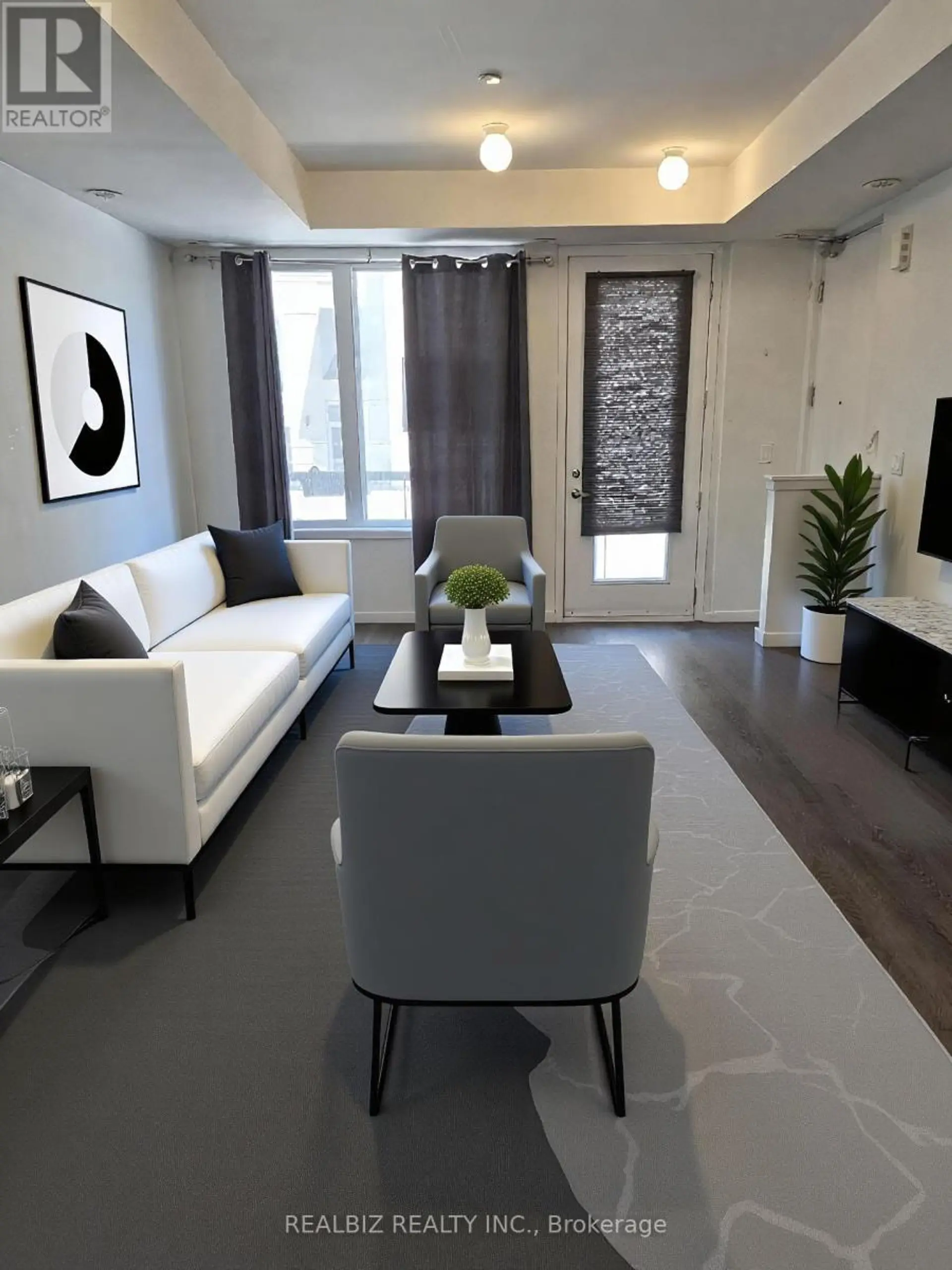 #99 500 ALEX GARDNER CIRCLE - Image 2