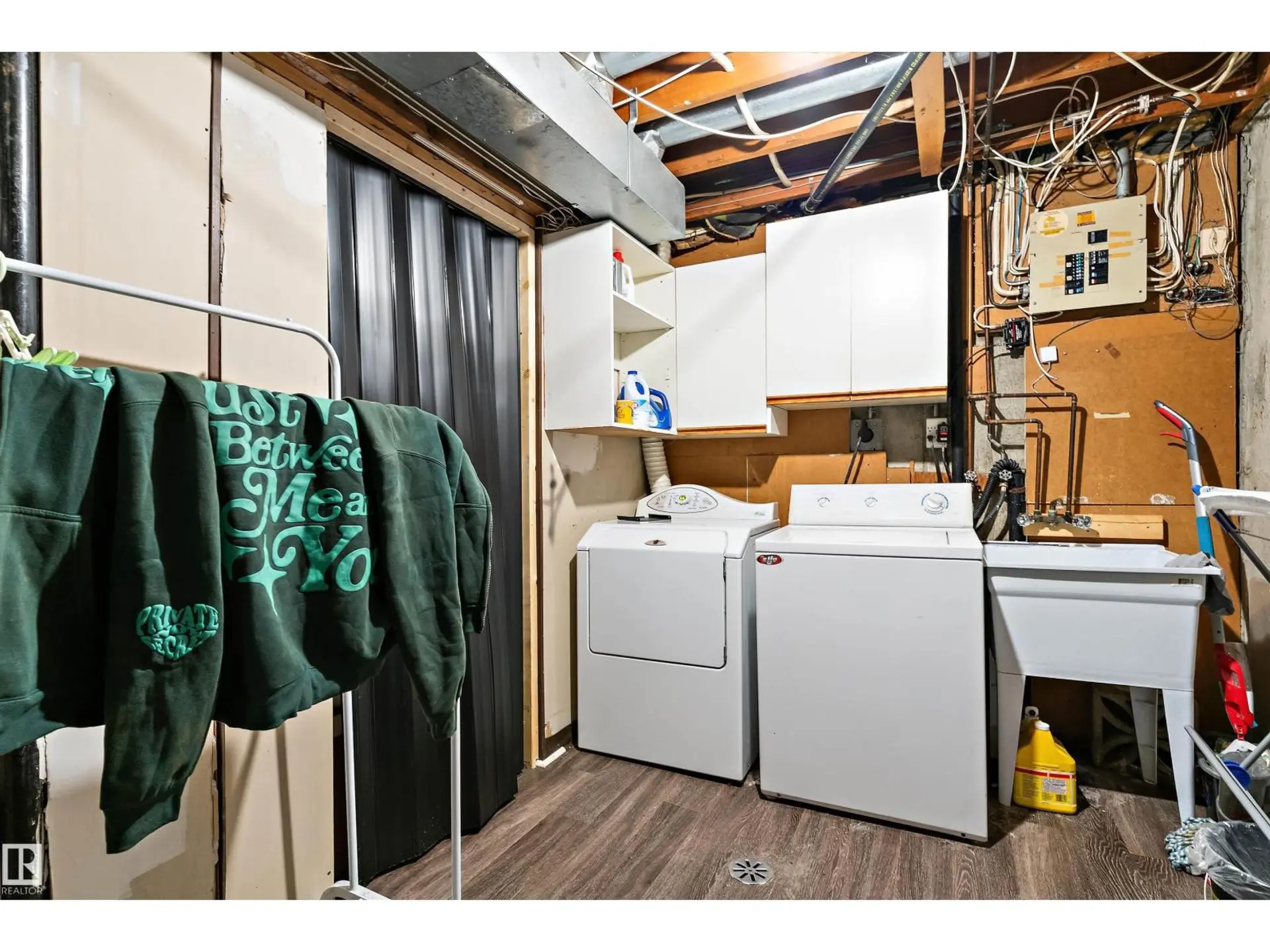 6617 180 ST NW - Image 11