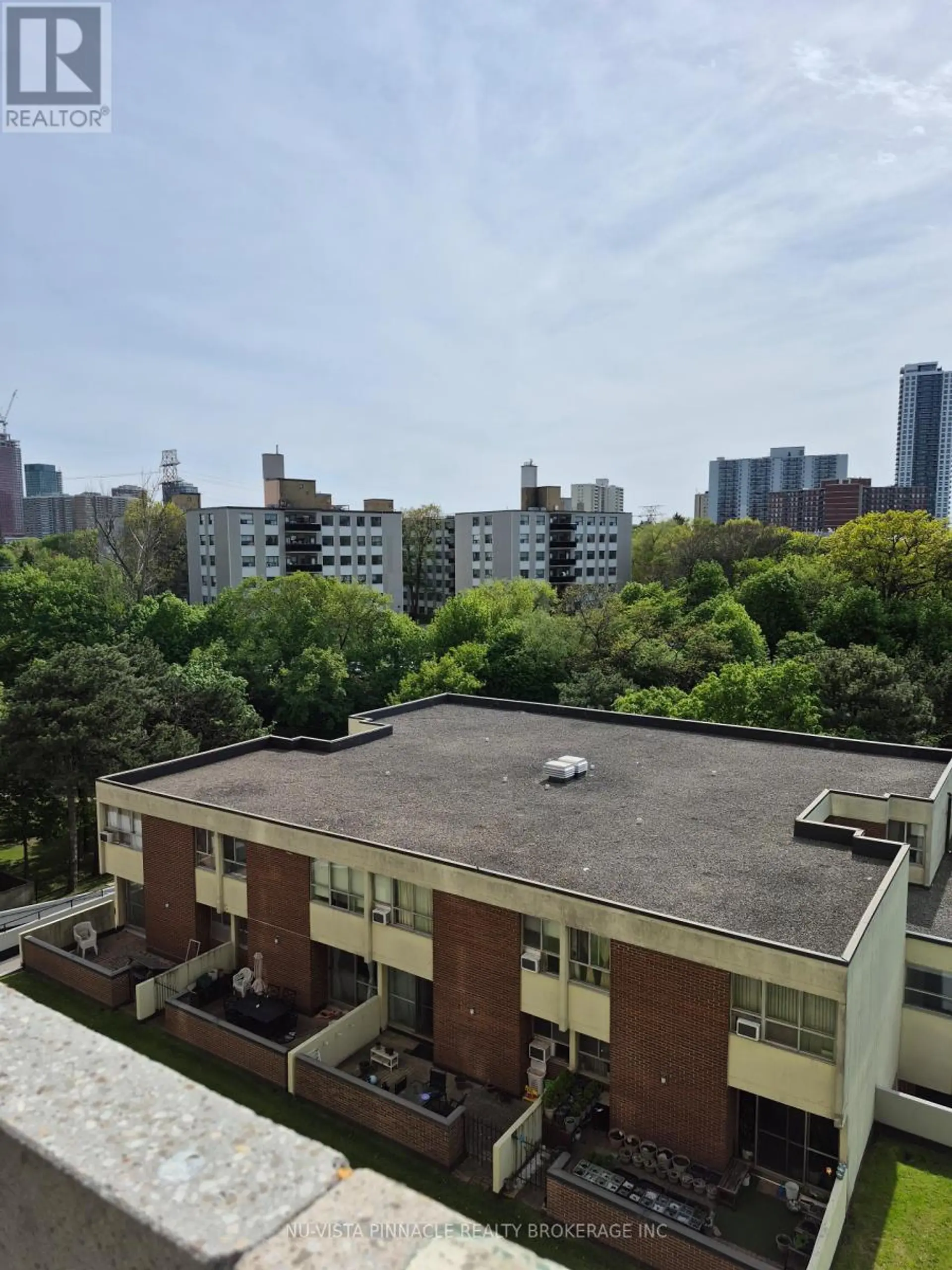 #612 1 MASSEY SQUARE - Image 14
