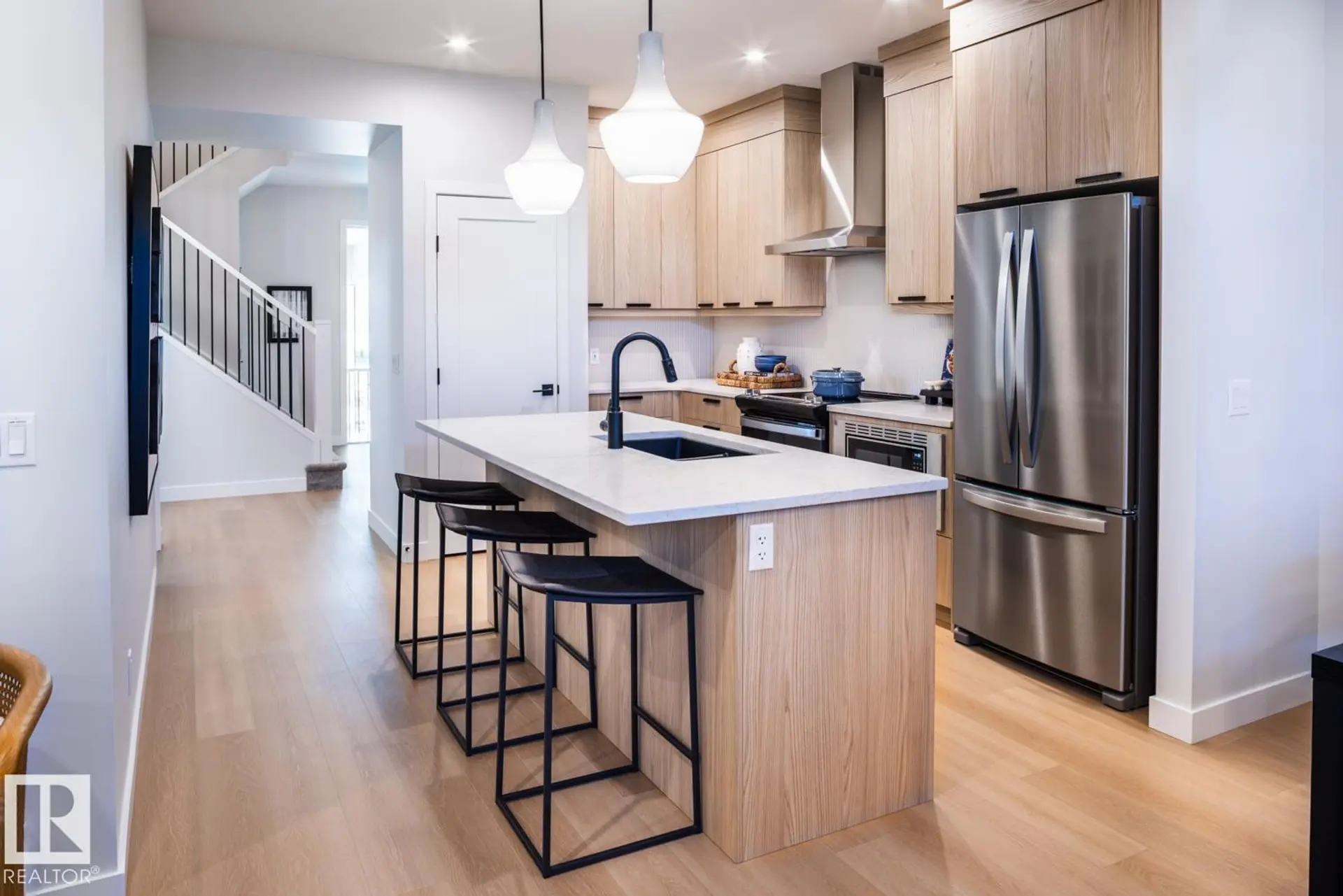 2376 MUCKLEPLUM WY SW - Image 1