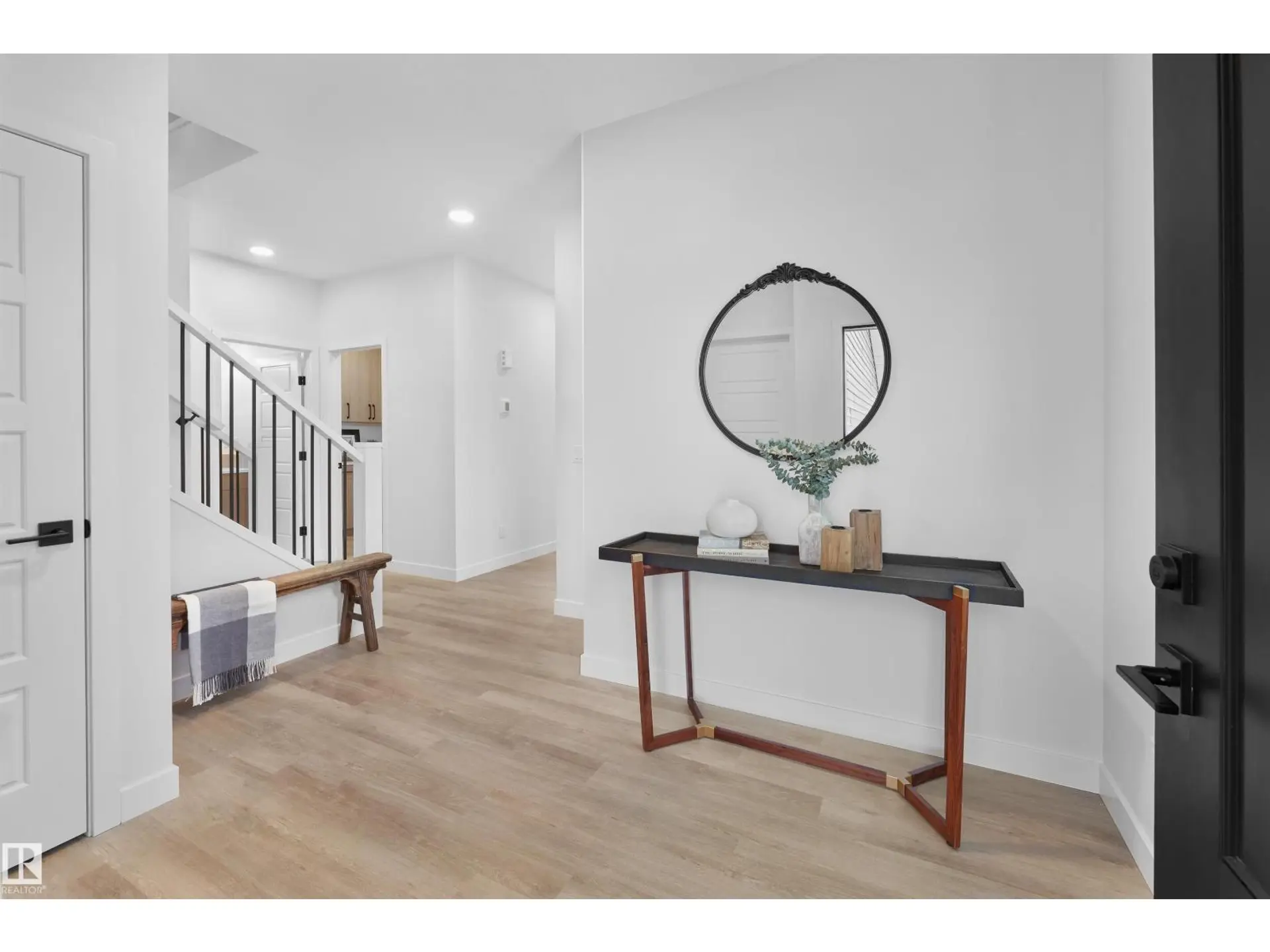 1028 CRISTALL CR SW - Image 1
