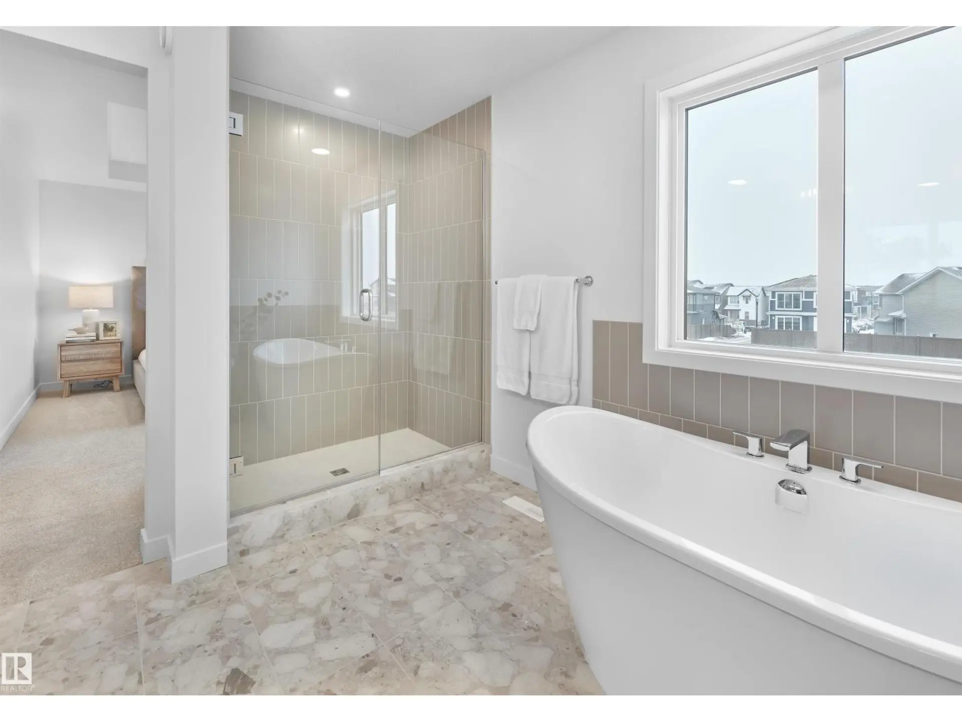 1028 CRISTALL CR SW - Image 12