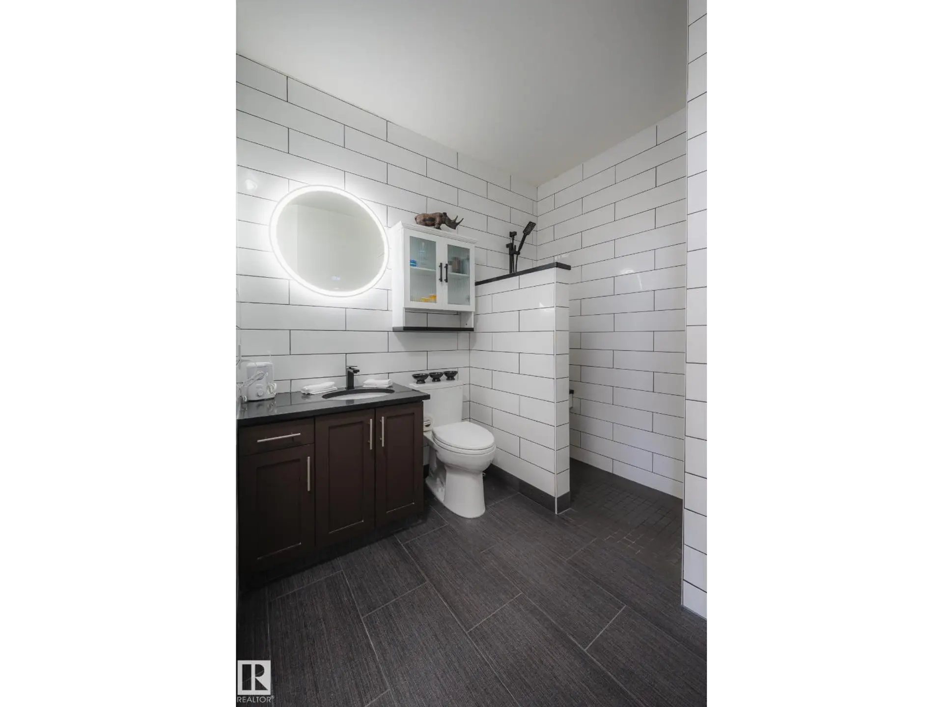 #412 9503 101 AV NW - Image 17
