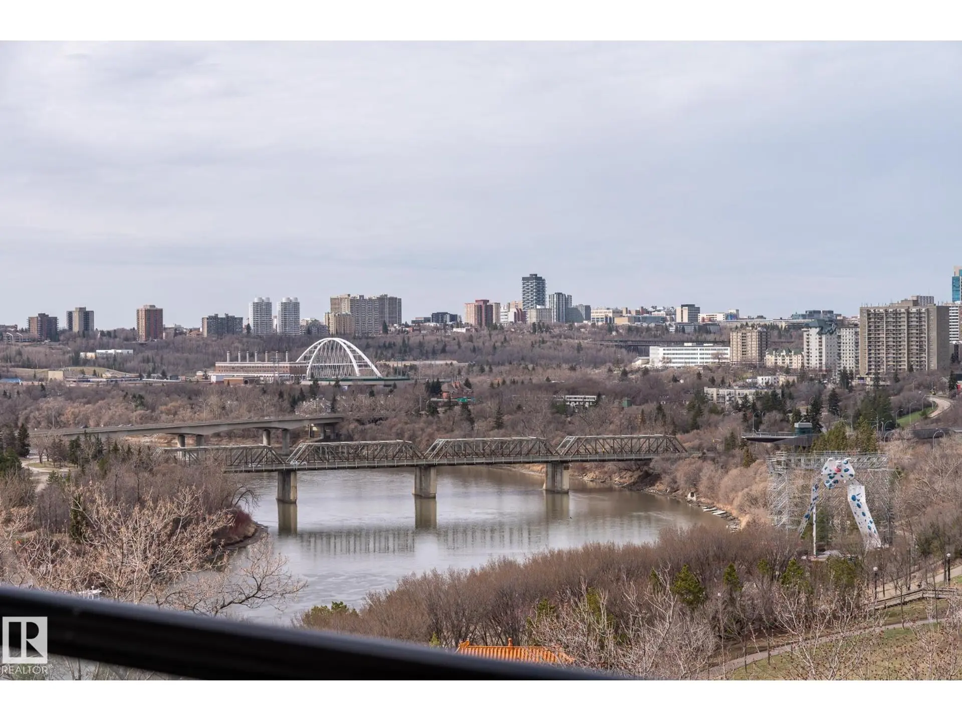 #412 9503 101 AV NW - Image 2