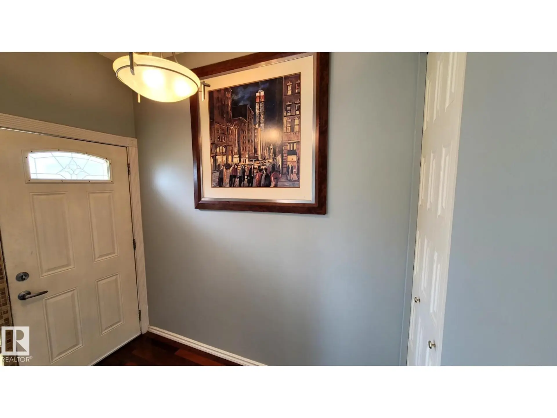 18 WESTBEND ST - Image 2