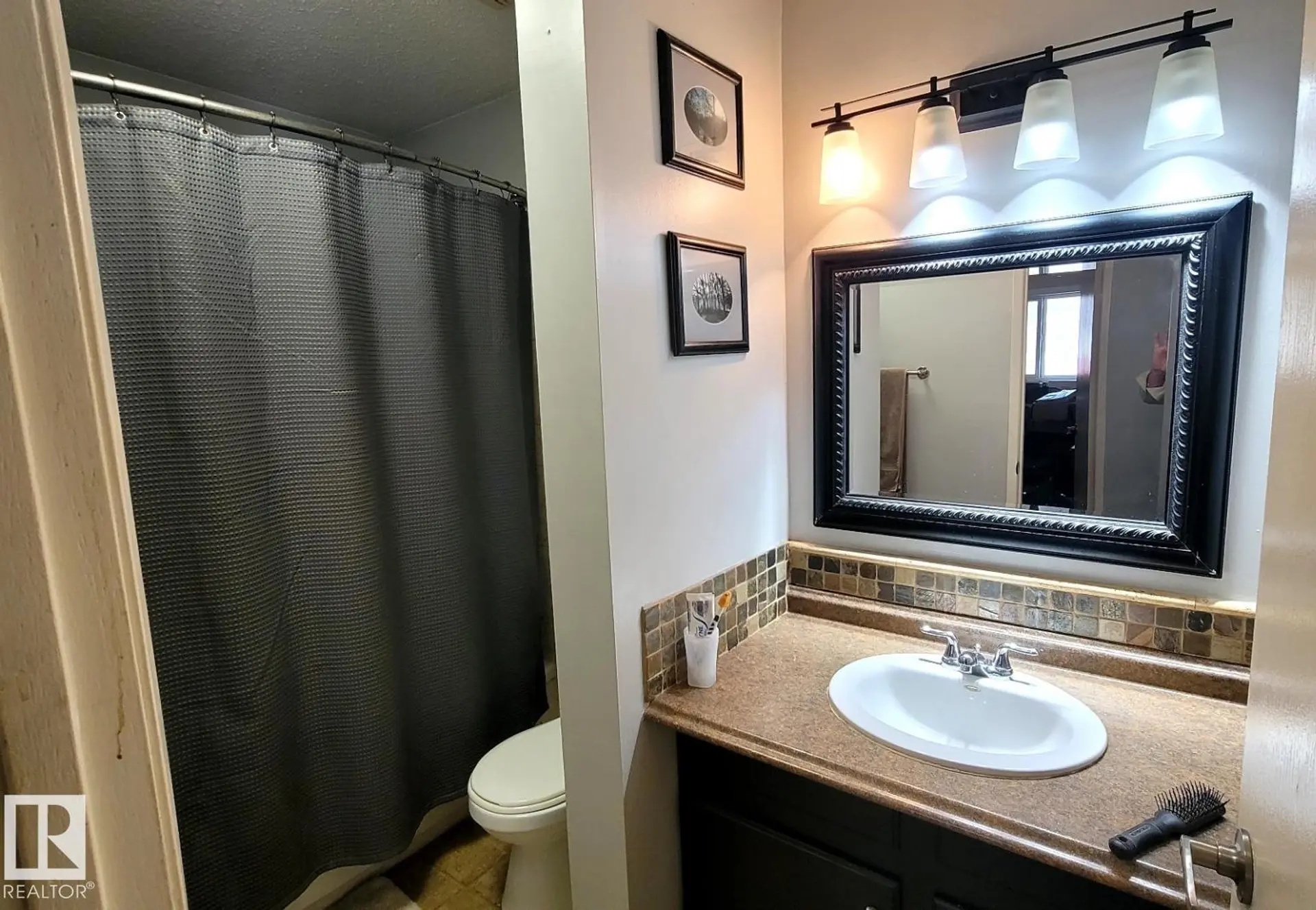 18 WESTBEND ST - Image 10
