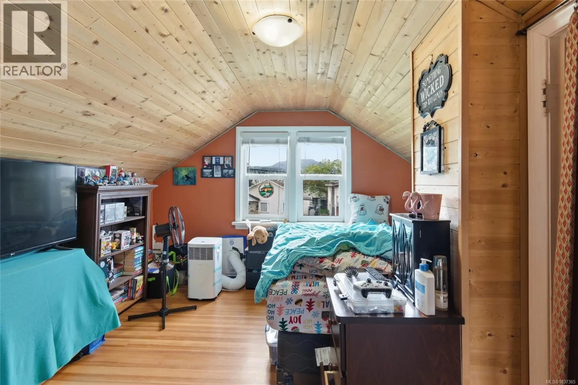 3906 10th Ave - Image 12