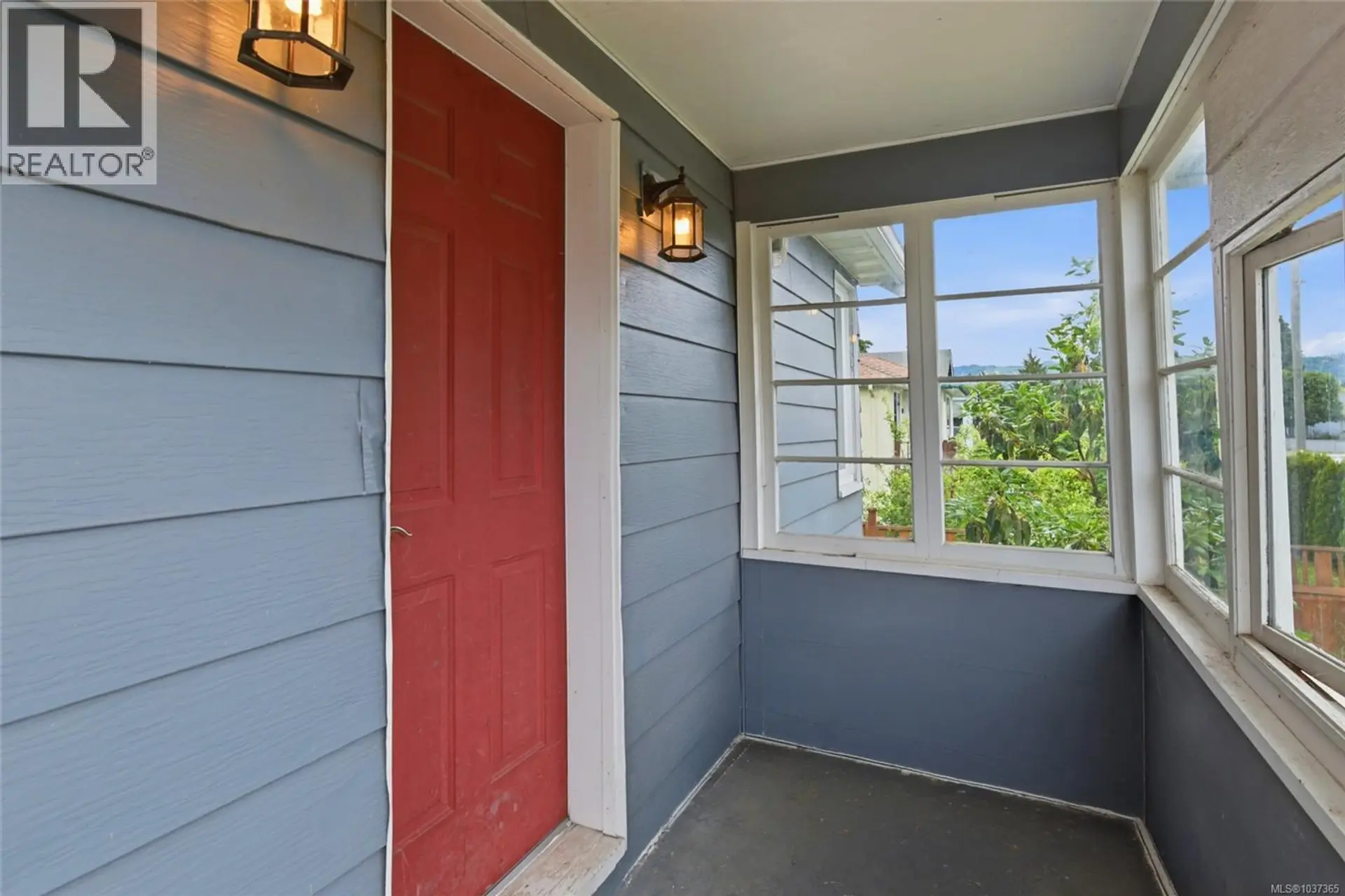 3906 10th Ave - Image 19