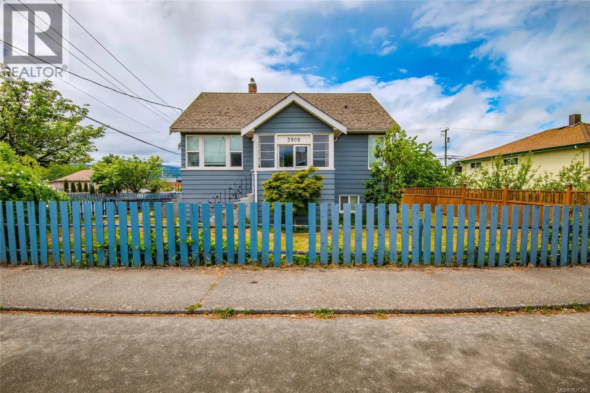 3906 10th Ave - Image 1
