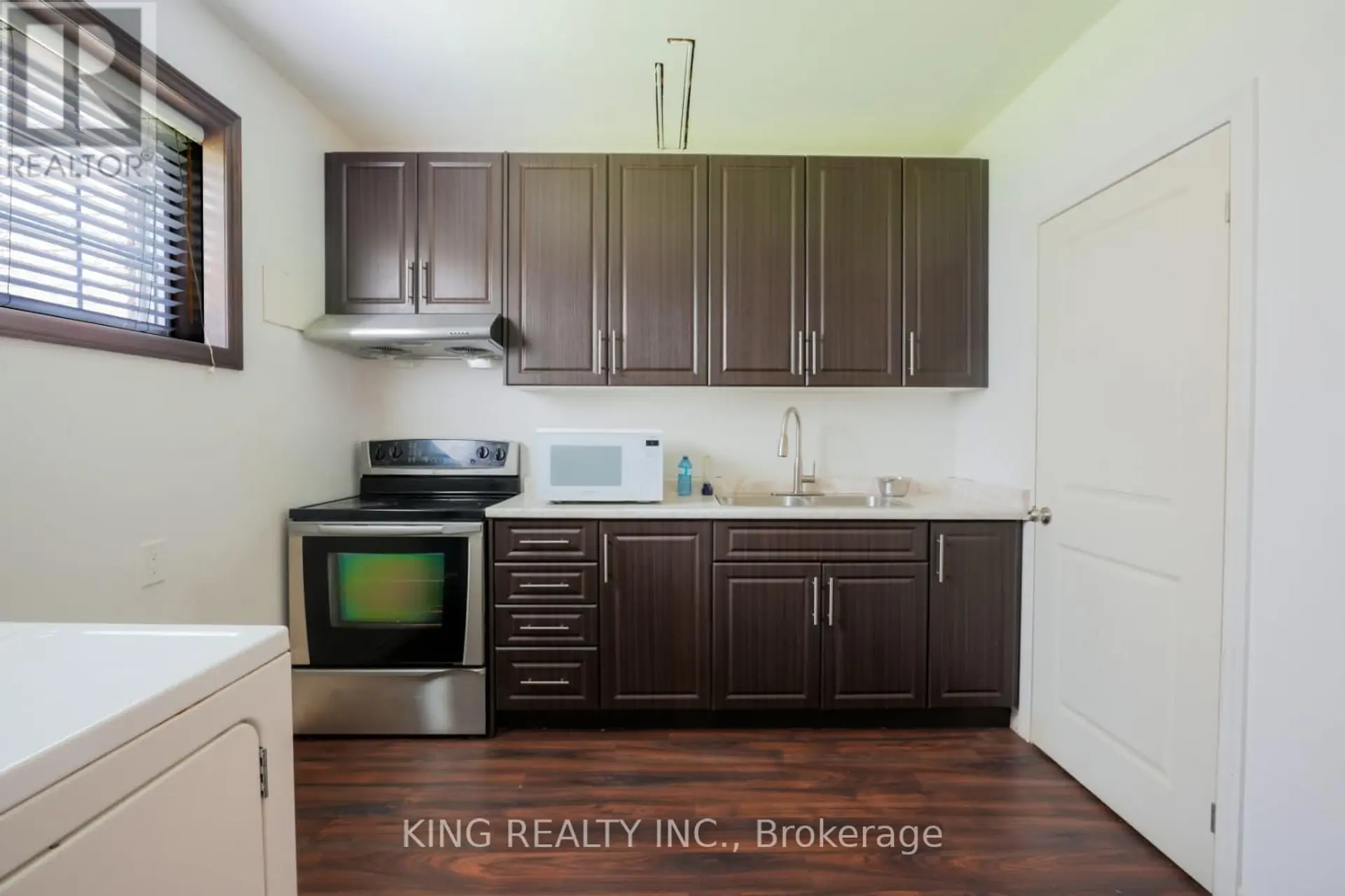 120 REDWOOD COURT - Image 16