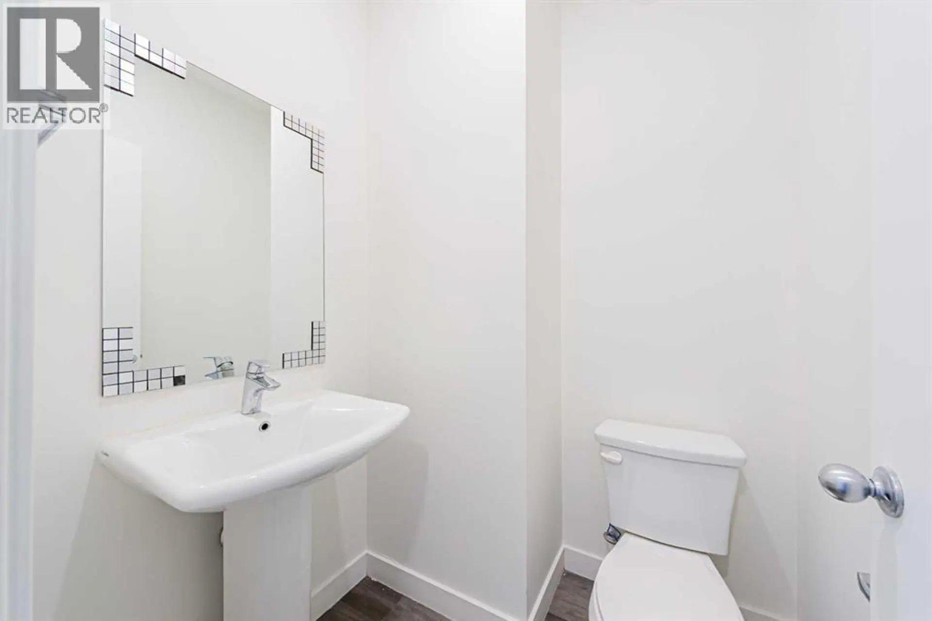 83 Savanna Park NE - Image 12