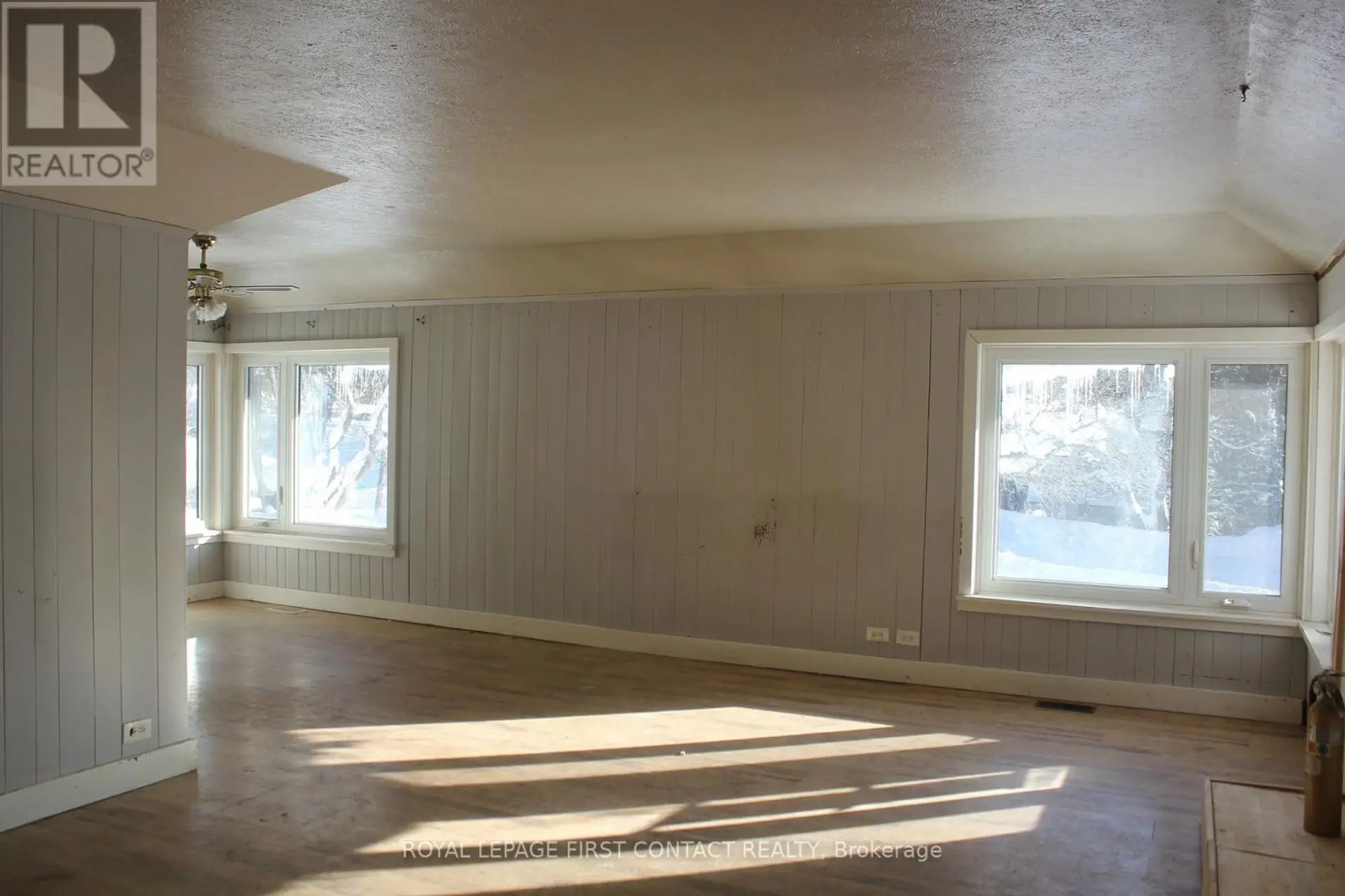 47 RIVERSIDE DRIVE - Image 6