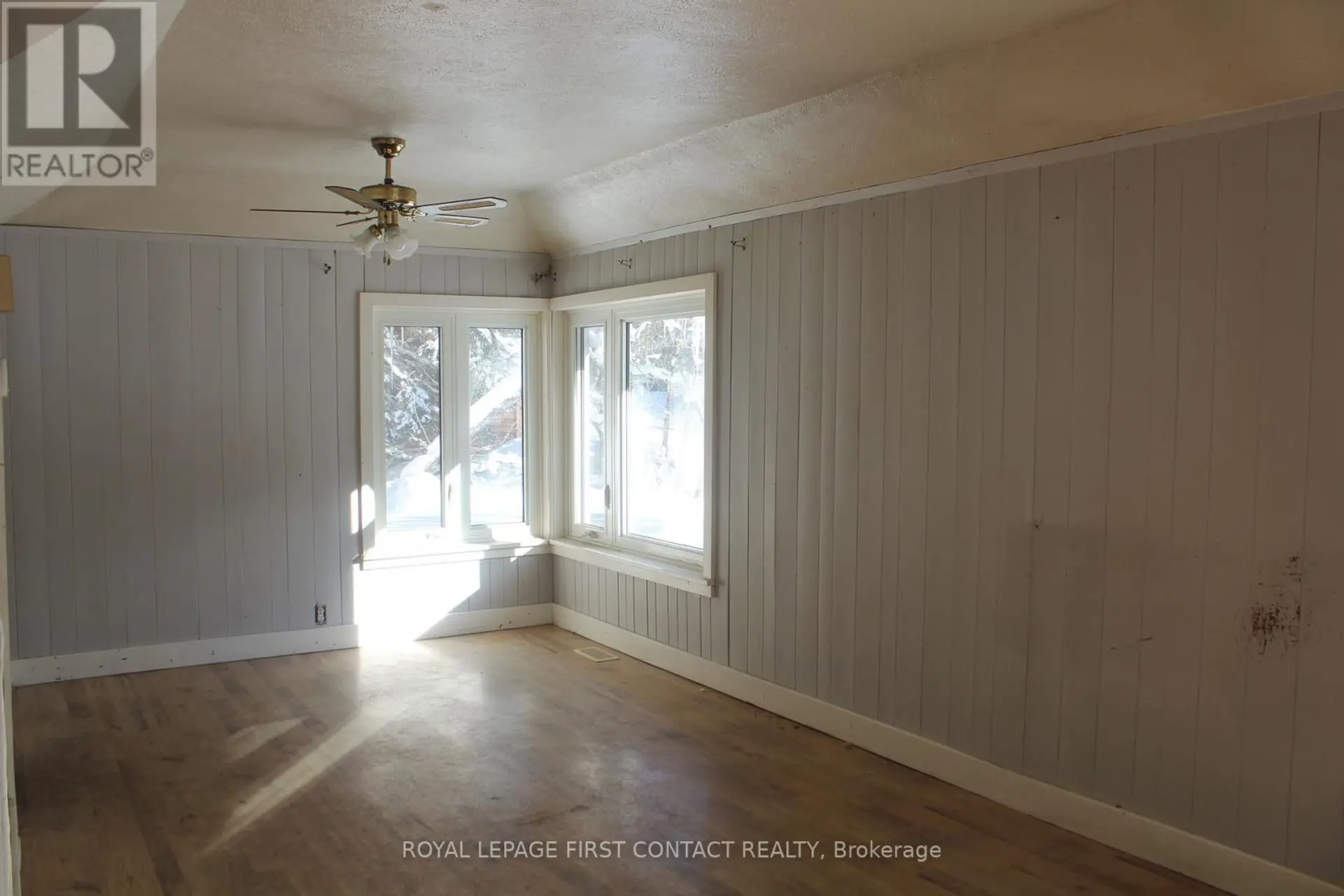 47 RIVERSIDE DRIVE - Image 7