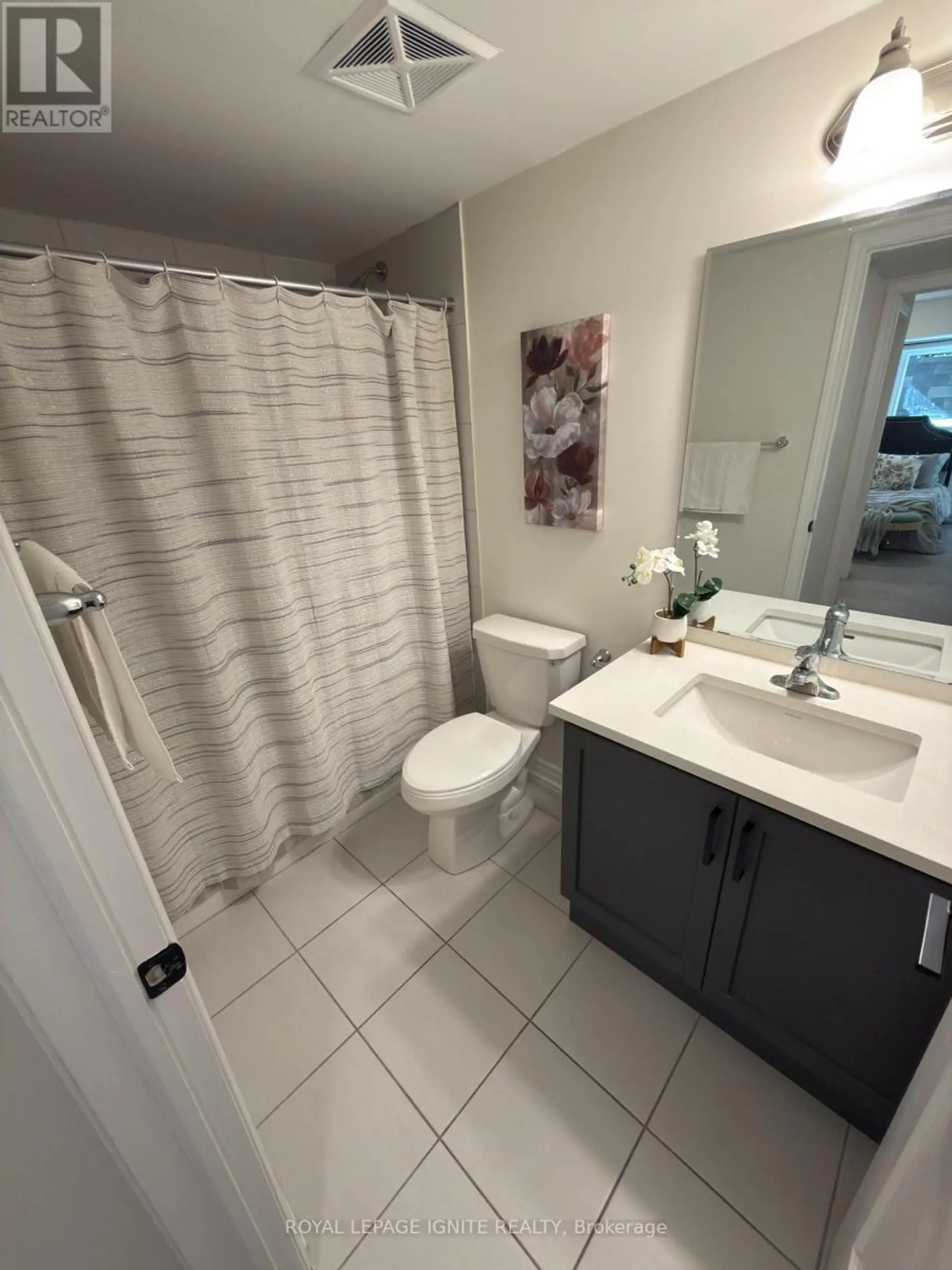 #119 1081 DANFORTH ROAD - Image 4